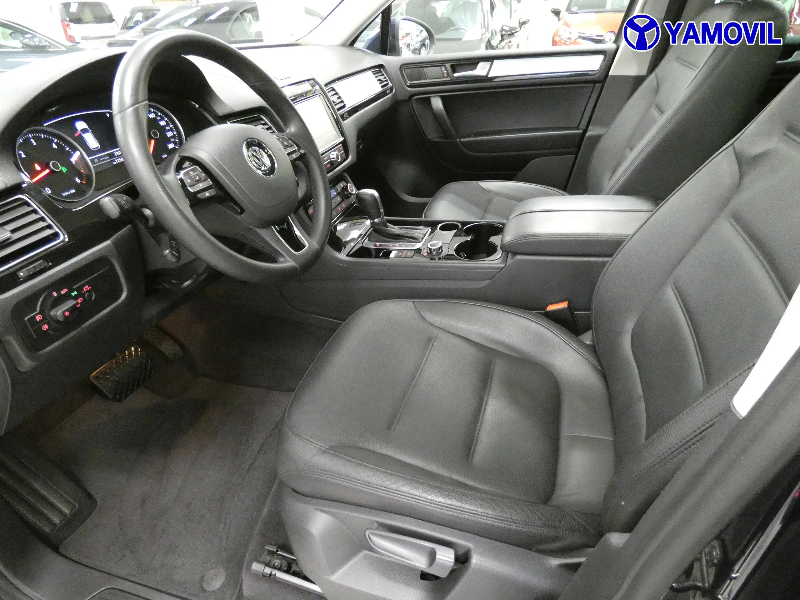 Volkswagen Touareg 3.0 TDI V6 TIPTRONIC  - Foto 14