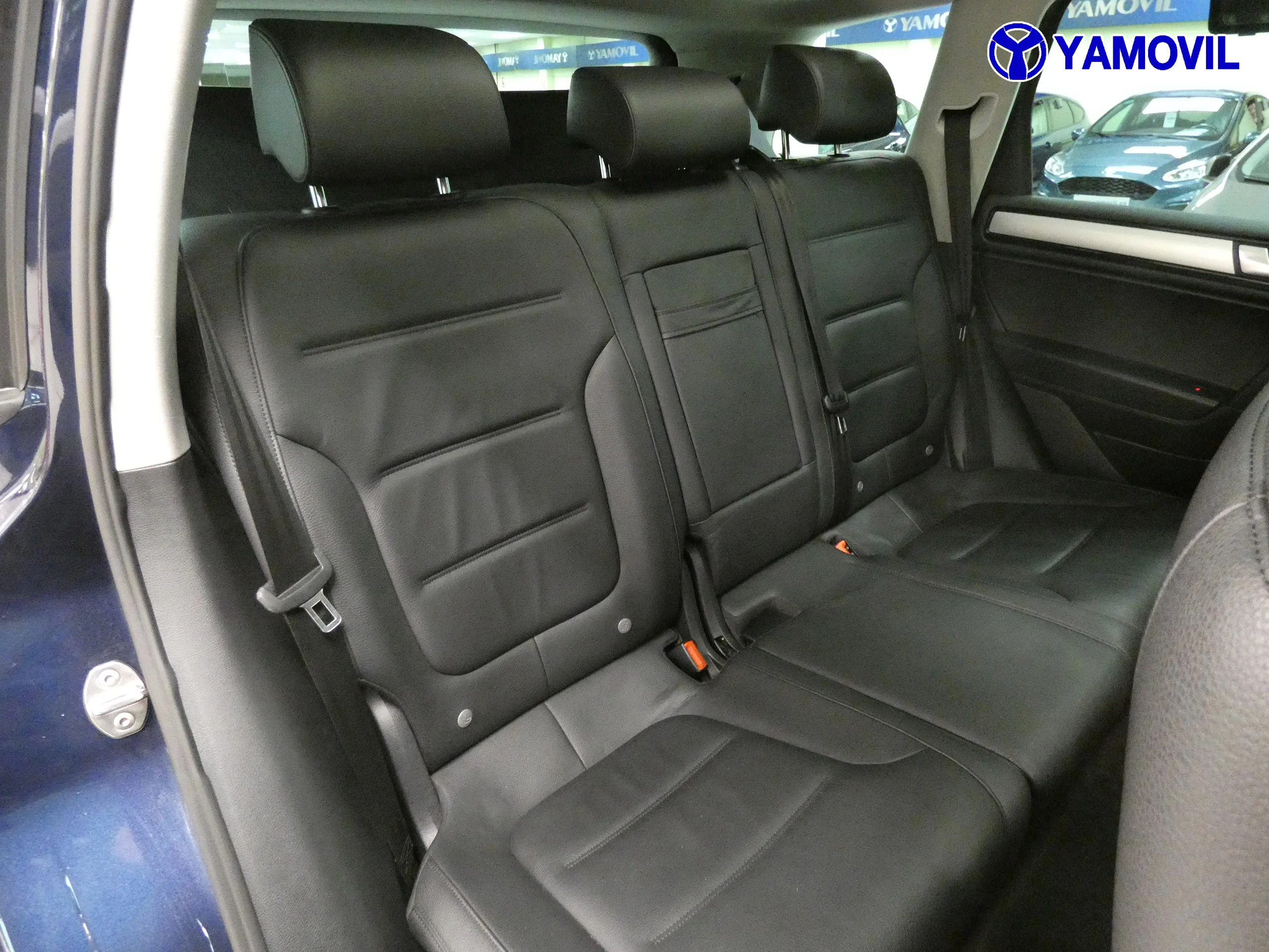 Volkswagen Touareg 3.0 TDI V6 TIPTRONIC  - Foto 18