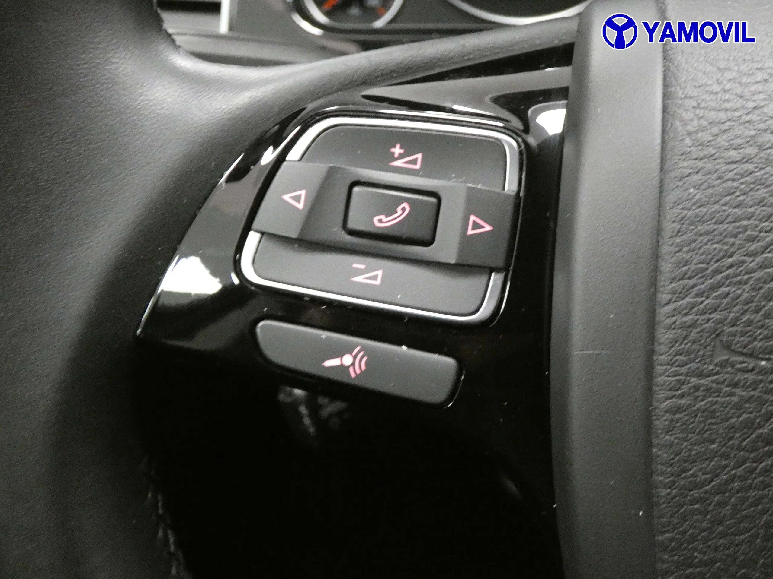 Volkswagen Touareg 3.0 TDI V6 TIPTRONIC  - Foto 27