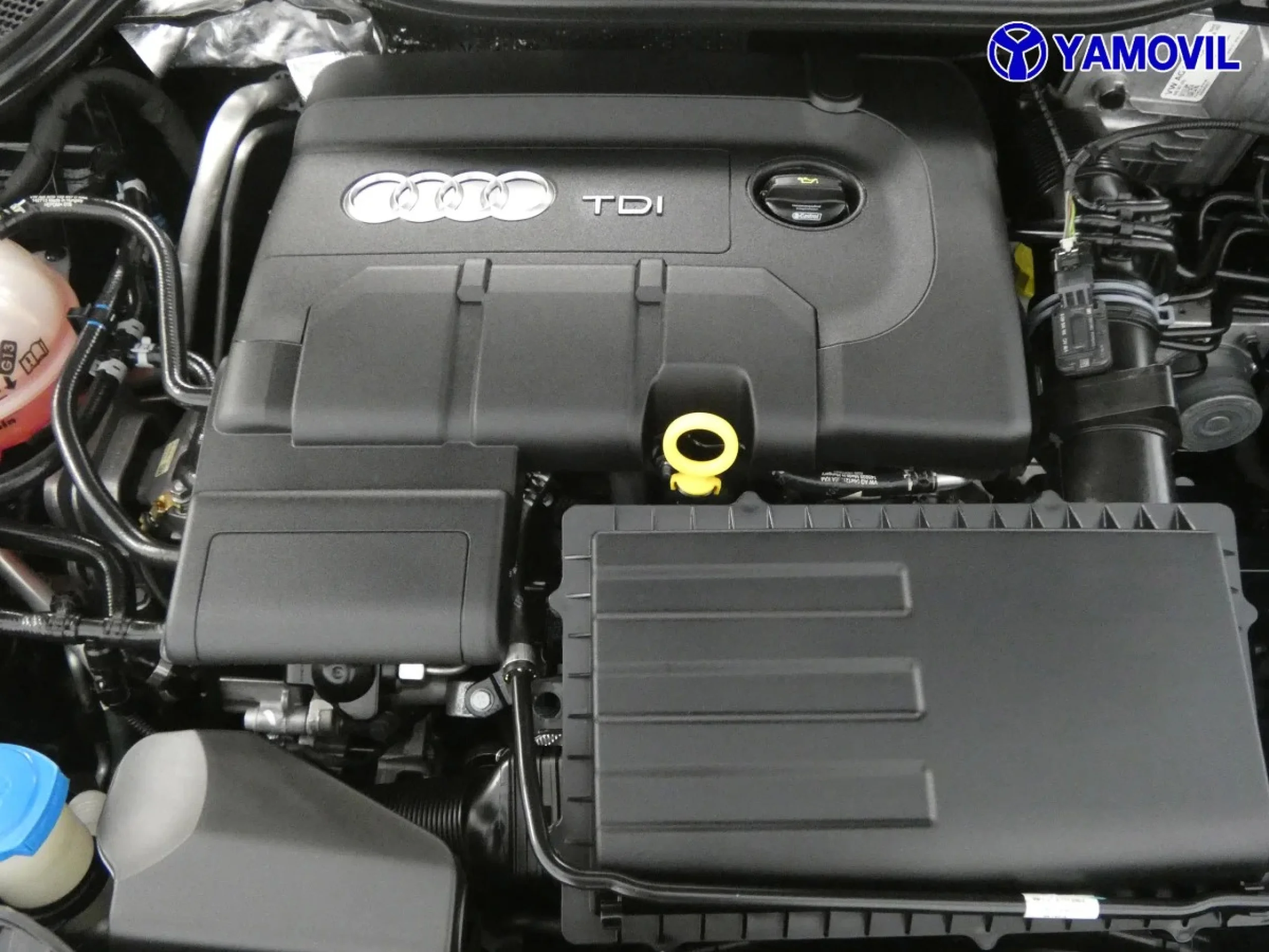Audi A1 Sportback Adrenalin 1.4 TDI ultra 66 kW (90 CV) S tronic - Foto 8