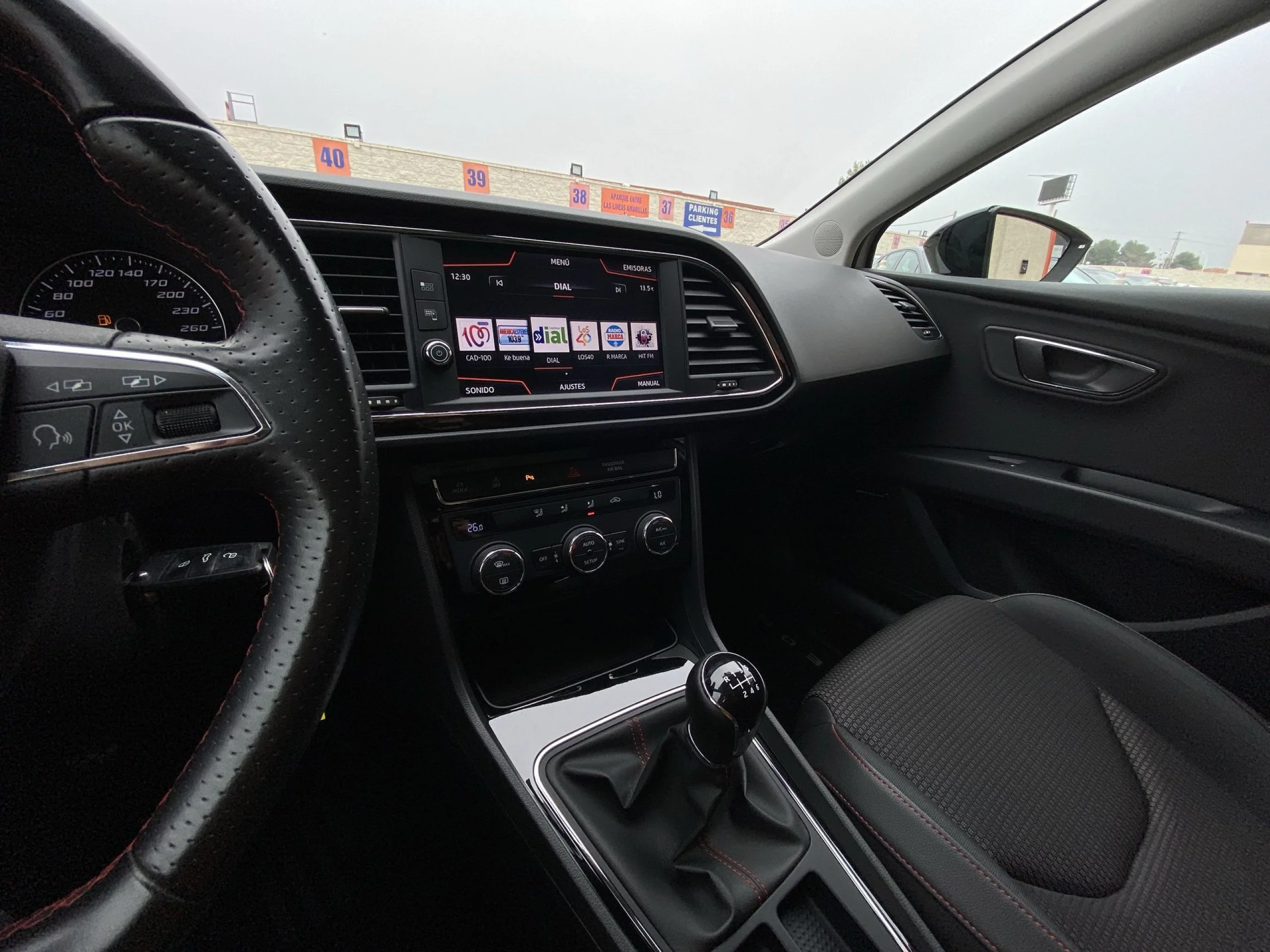 Seat Leon 2.0 TDI SANDS FR 135 kW (184 CV) - Foto 17