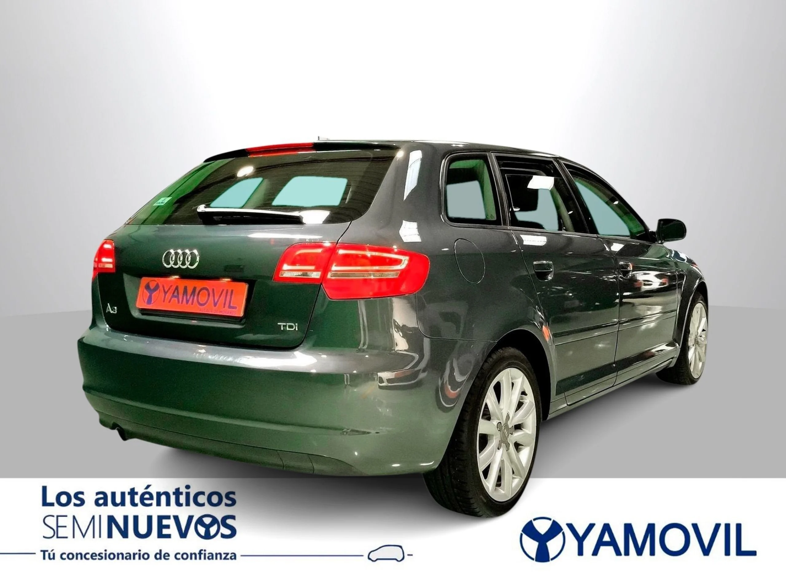 Audi A3 Sportback Attraction 1.6 TDI 77 kW (105 CV) - Foto 8