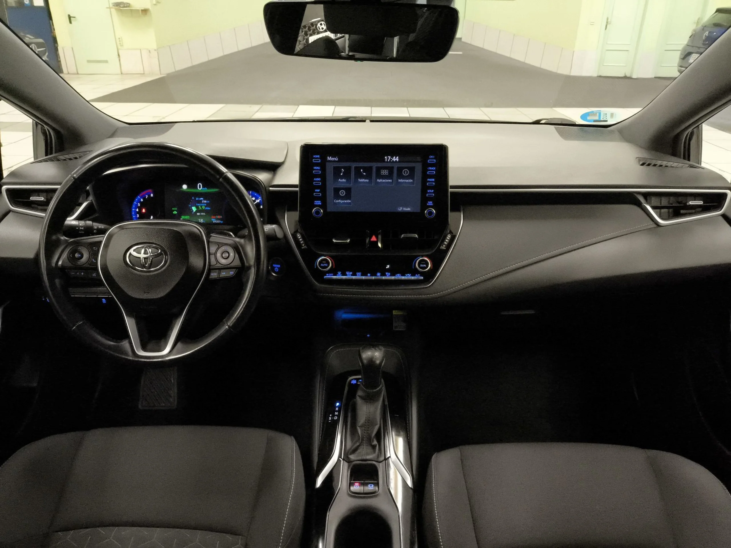 Toyota Corolla Touring Sports 180H Feel! E-CVT 132 kW (180 CV) - Foto 11