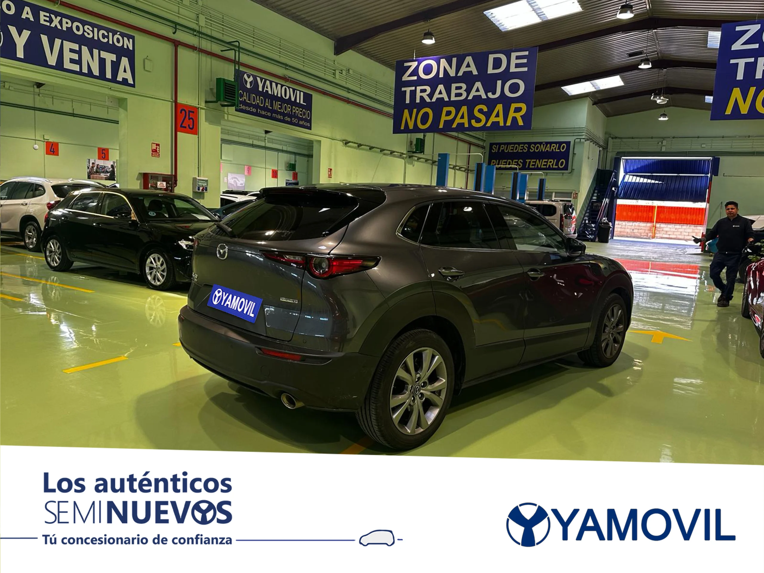 Mazda Cx-30 2.0 e-Skyactiv-X Zenith Black Safety AWD AT 132 kW (180 CV) - Foto 3