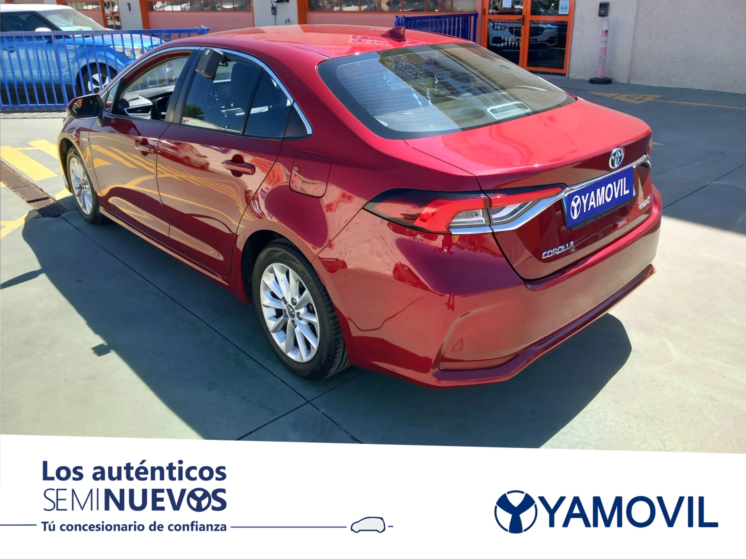 Toyota Corolla 1.8 125 Híbrido Active Tech E-CVT Sedán 90 kW (122 CV) - Foto 2