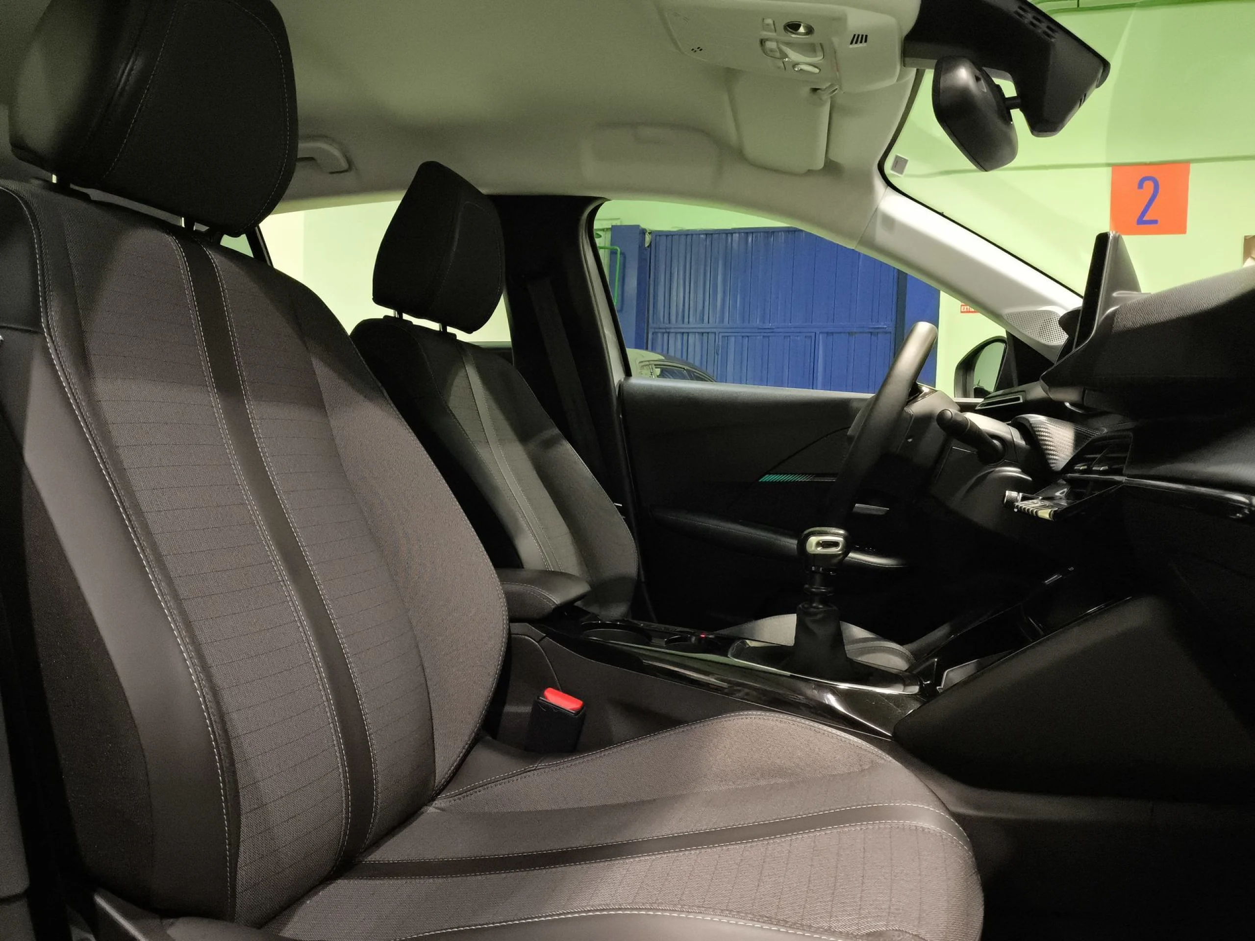 Peugeot 208 PureTech 100 Allure 75 kW (100 CV) - Foto 23