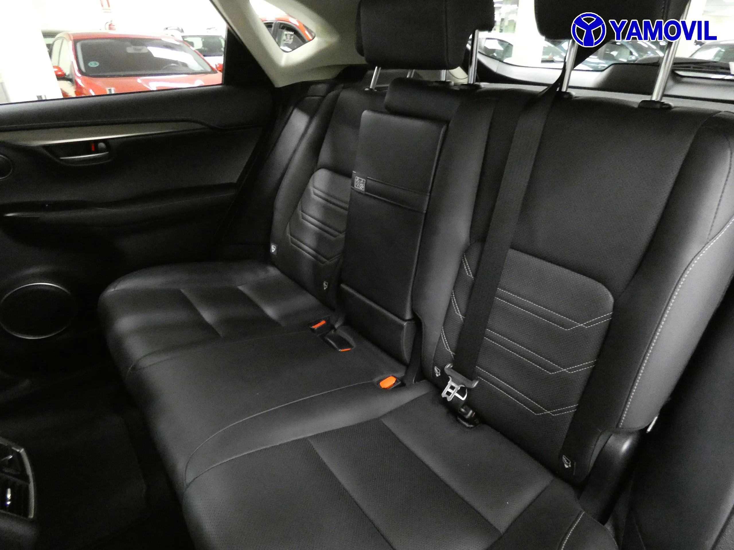 Lexus NX 300h 2.5 EXECUTIVE 4WD NAVIBOX 5P - Foto 14