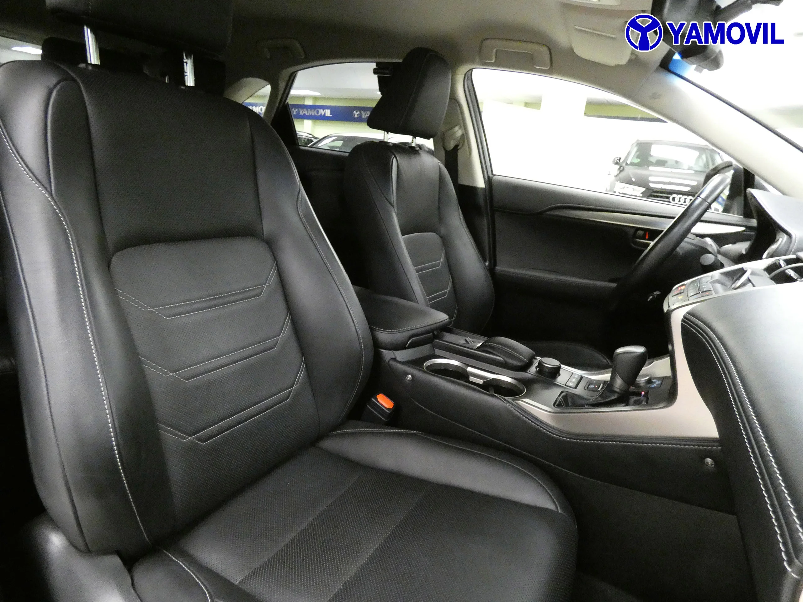 Lexus NX 300h 2.5 EXECUTIVE 4WD NAVIBOX 5P - Foto 15