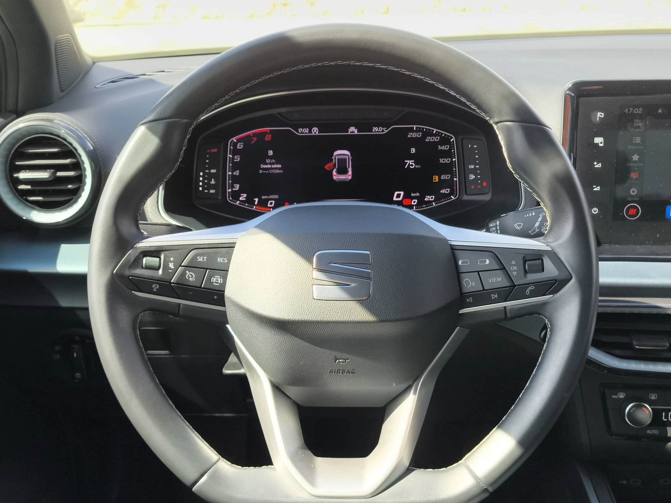 Seat Arona 1.0 TSI Xperience Plus 81 kW (110 CV) - Foto 11
