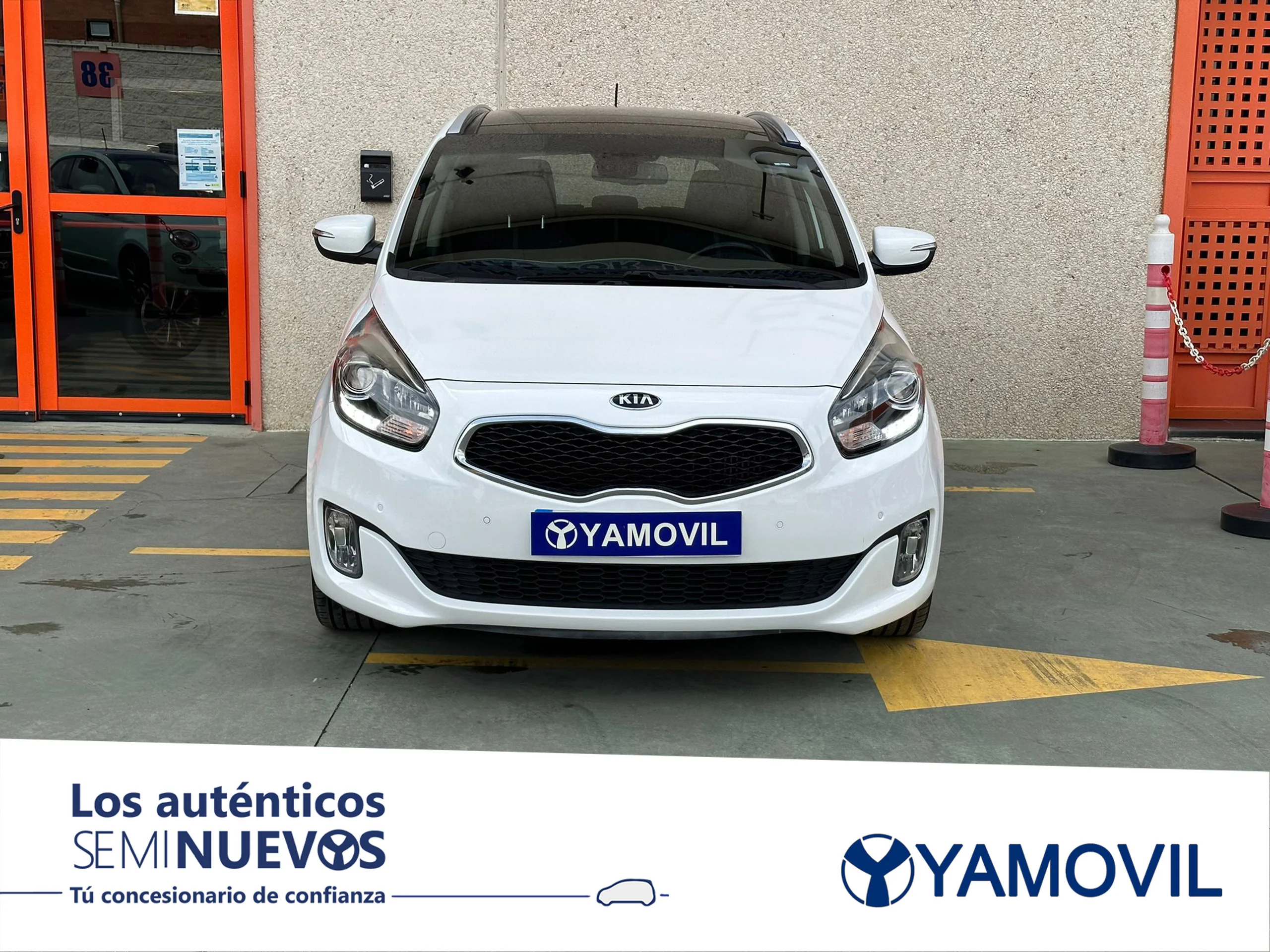 Kia Carens 1.7 CRDi 7 PLAZAS PACK TECHO+NAVI - Foto 2