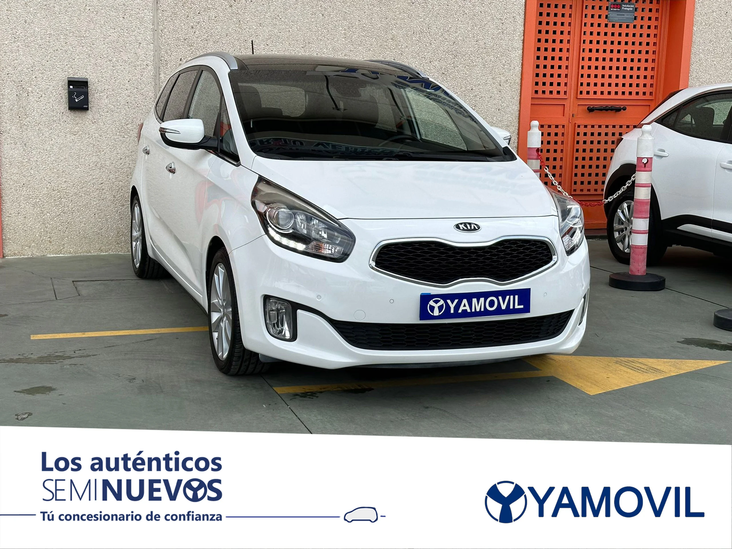 Kia Carens 1.7 CRDi 7 PLAZAS PACK TECHO+NAVI - Foto 3