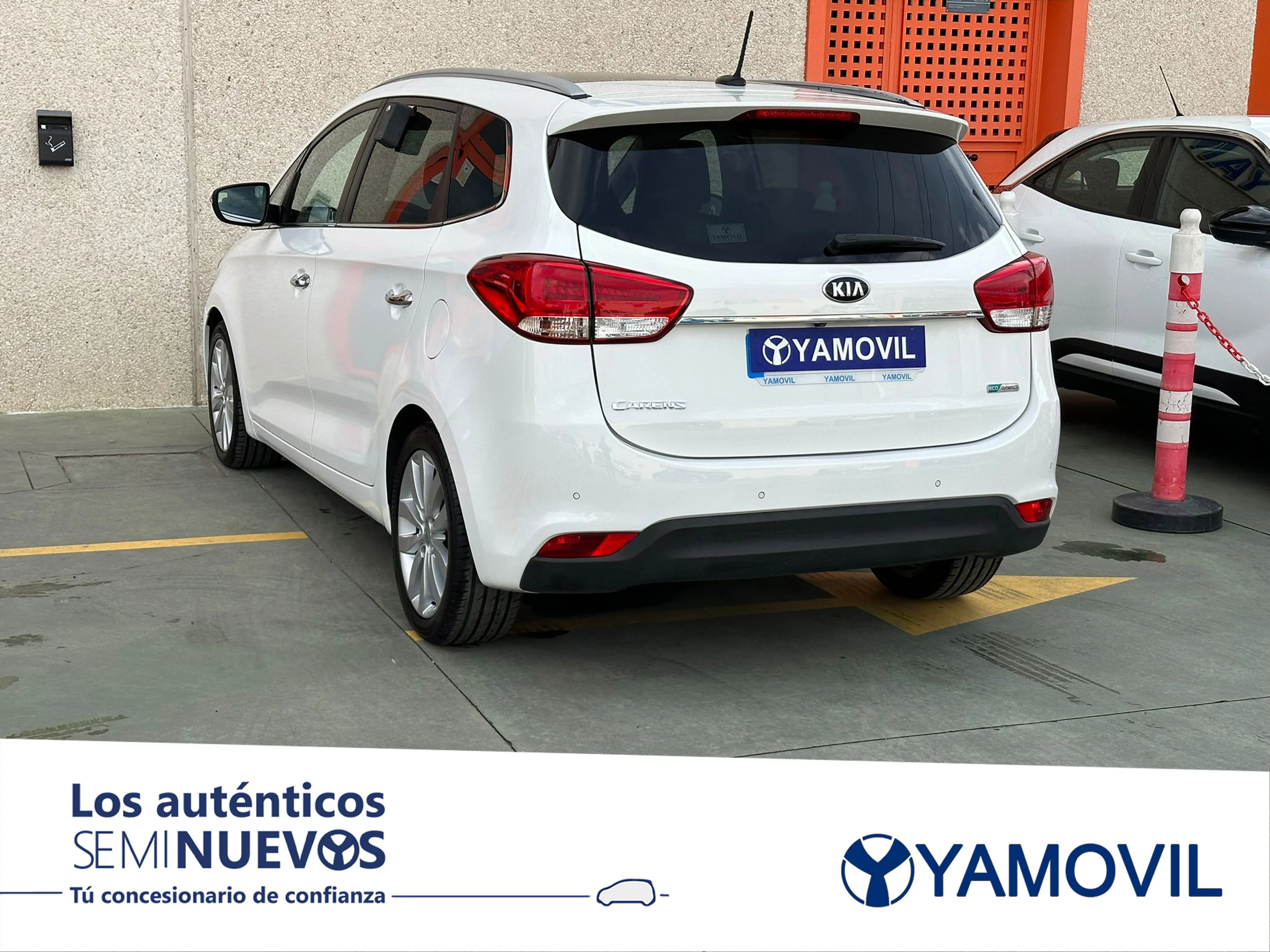 Kia Carens 1.7 CRDi 7 PLAZAS PACK TECHO+NAVI - Foto 6