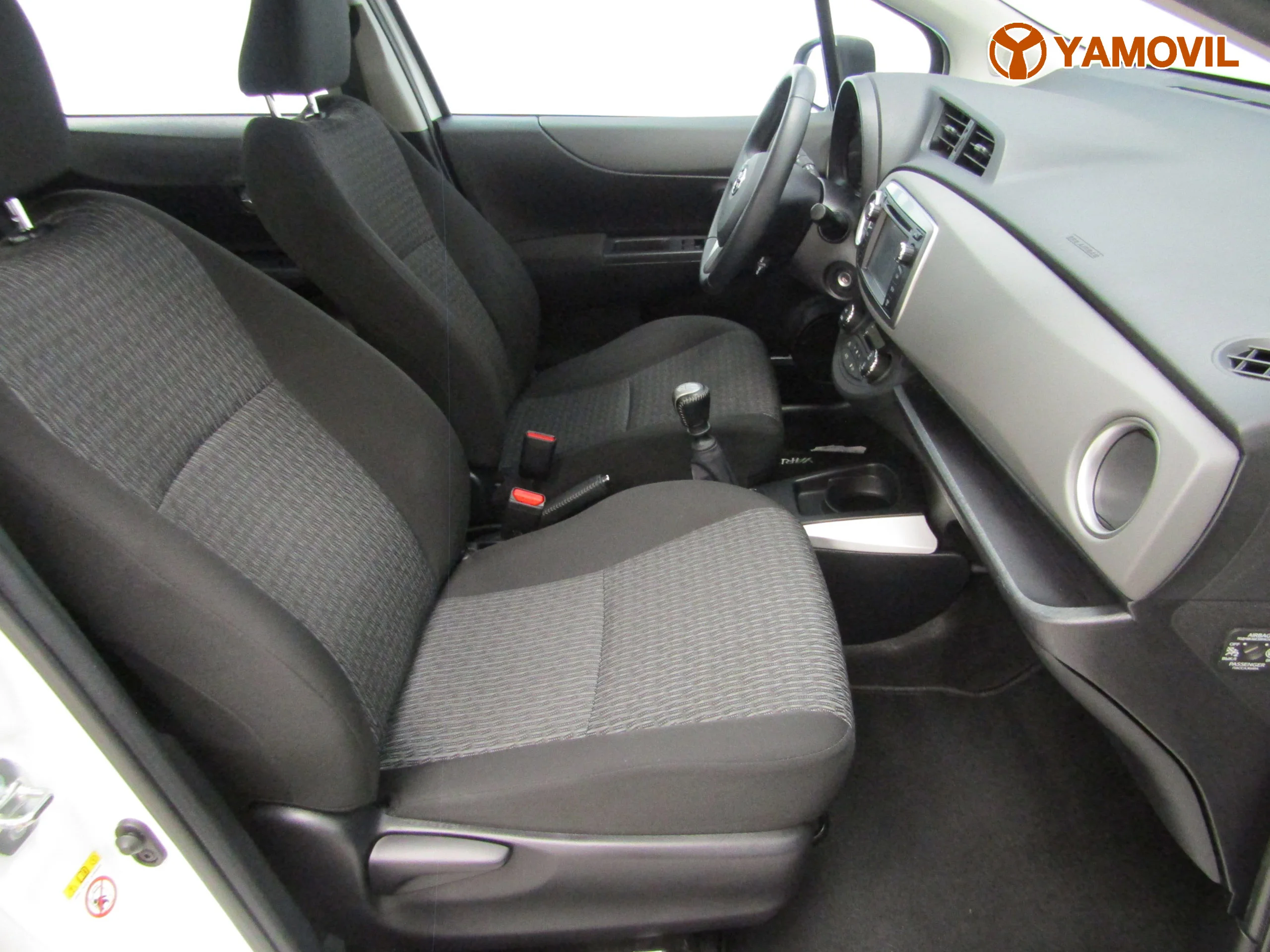 Toyota Yaris 1.3 ACTIVE PACK COOL - Foto 13