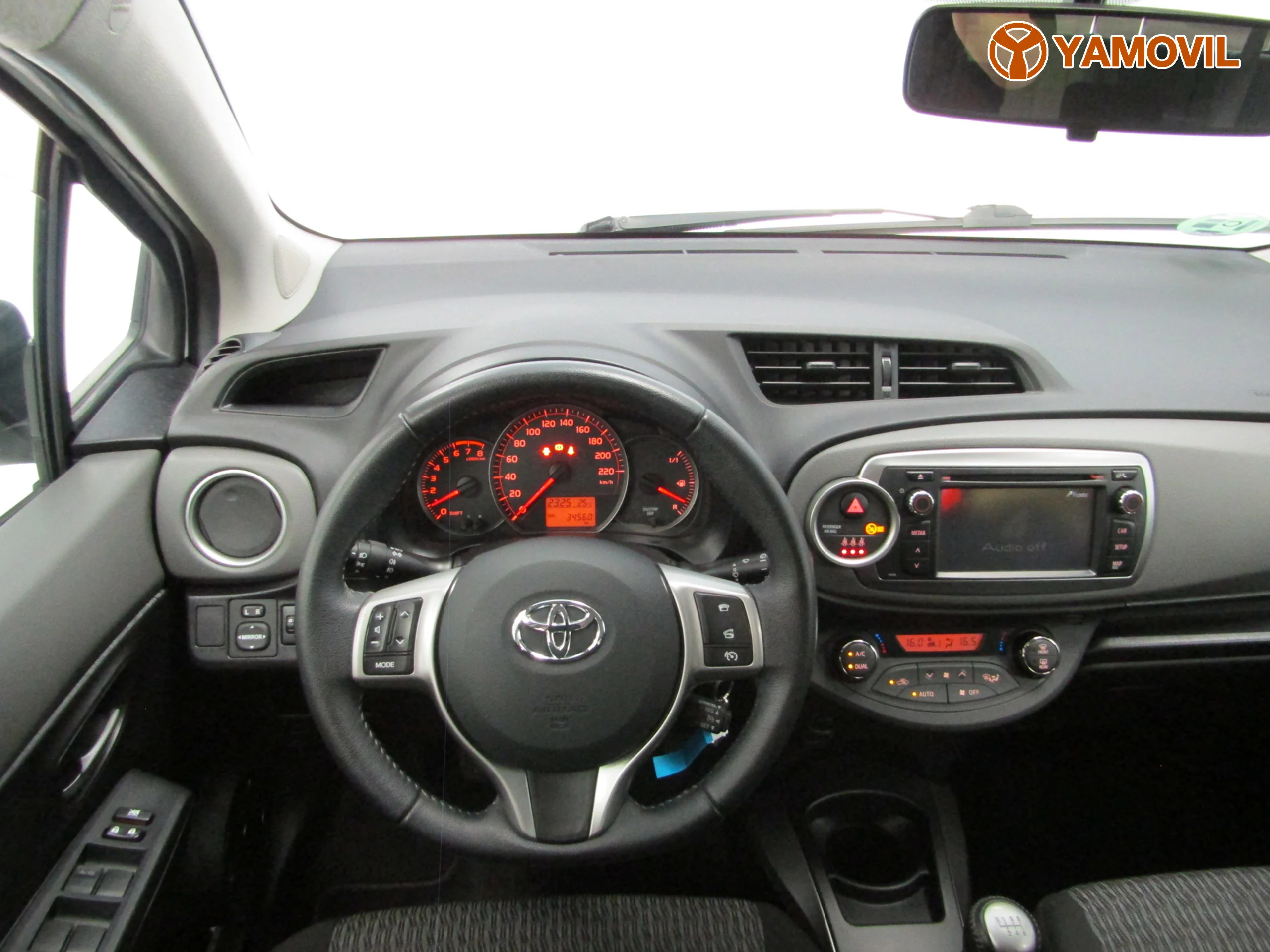 Toyota Yaris 1.3 ACTIVE PACK COOL - Foto 17
