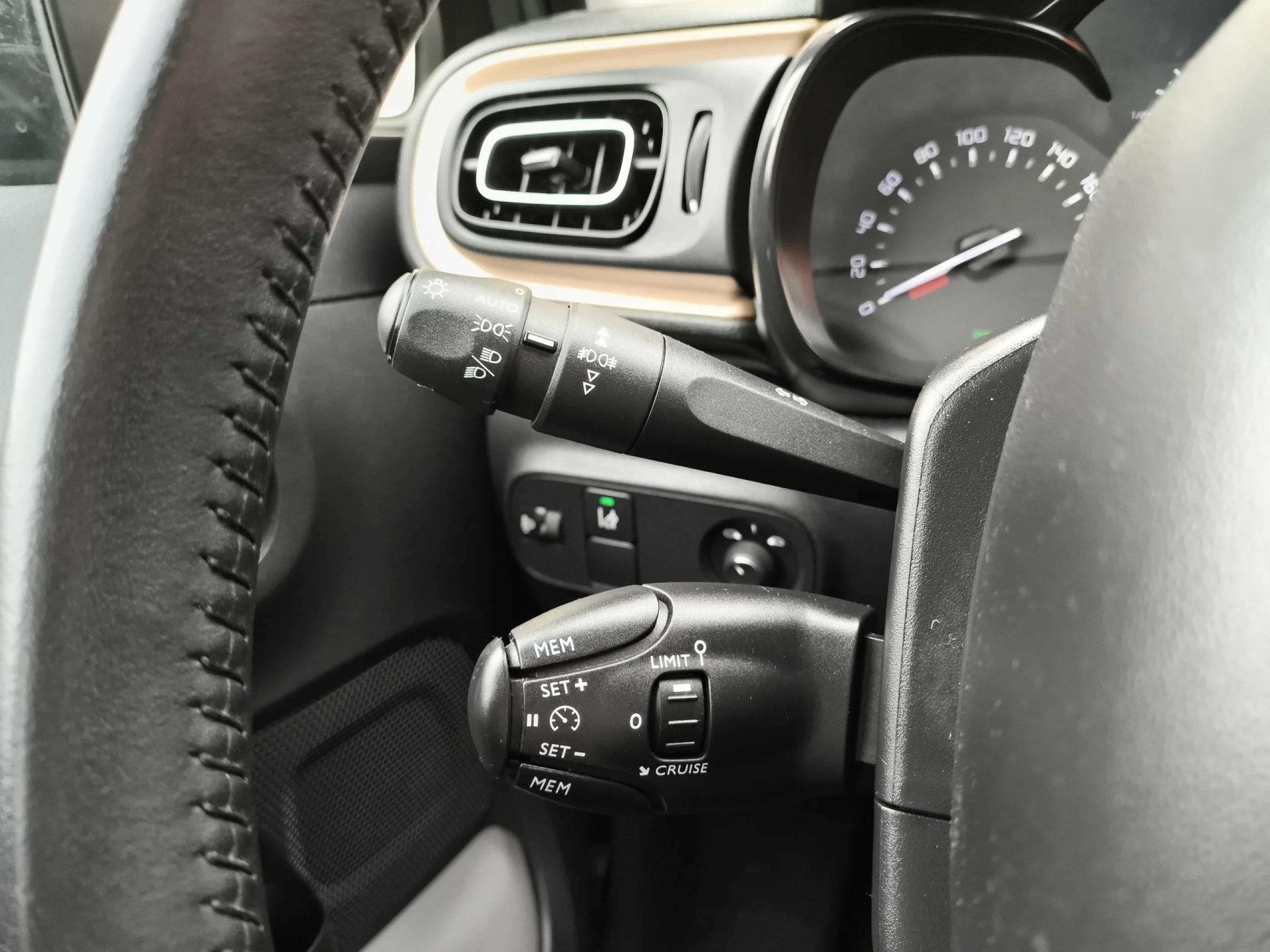 Citroen C3 PureTech 82 Origins 60 kW (82 CV) - Foto 16