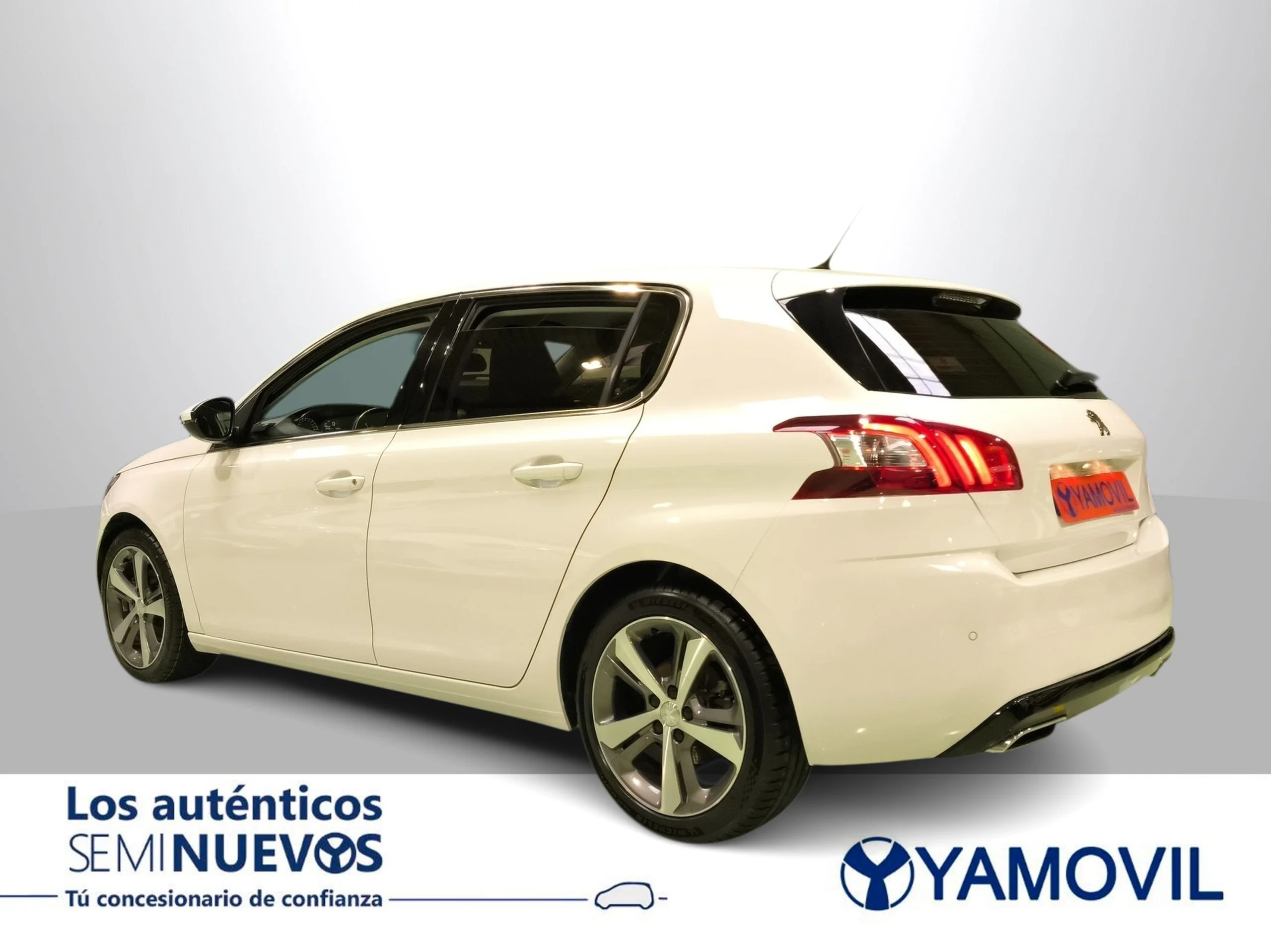 Peugeot 308 PureTech 130 SANDS Allure 96 kW (130 CV) - Foto 5
