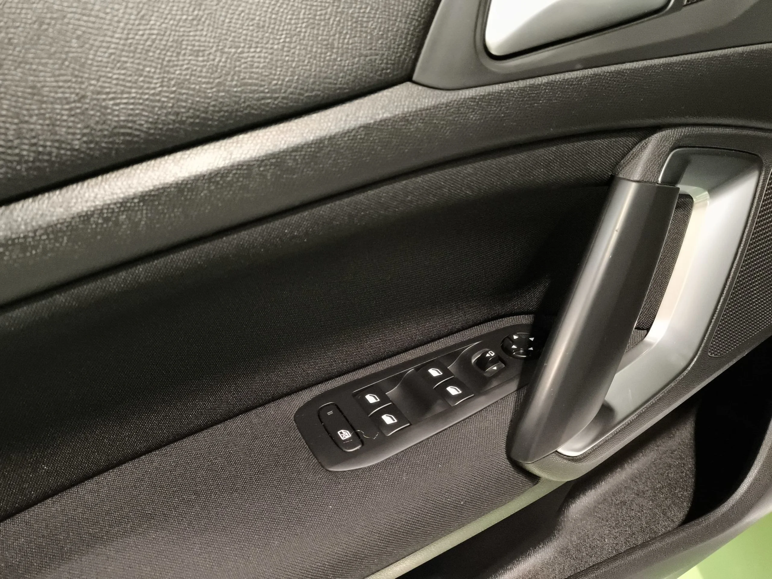 Peugeot 308 PureTech 130 SANDS Allure 96 kW (130 CV) - Foto 10