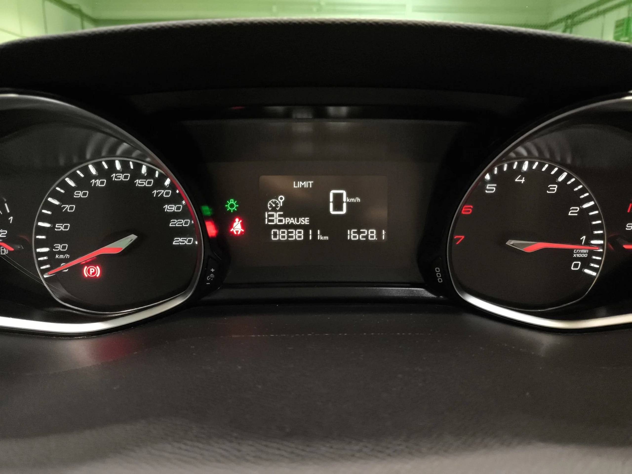 Peugeot 308 PureTech 130 SANDS Allure 96 kW (130 CV) - Foto 12