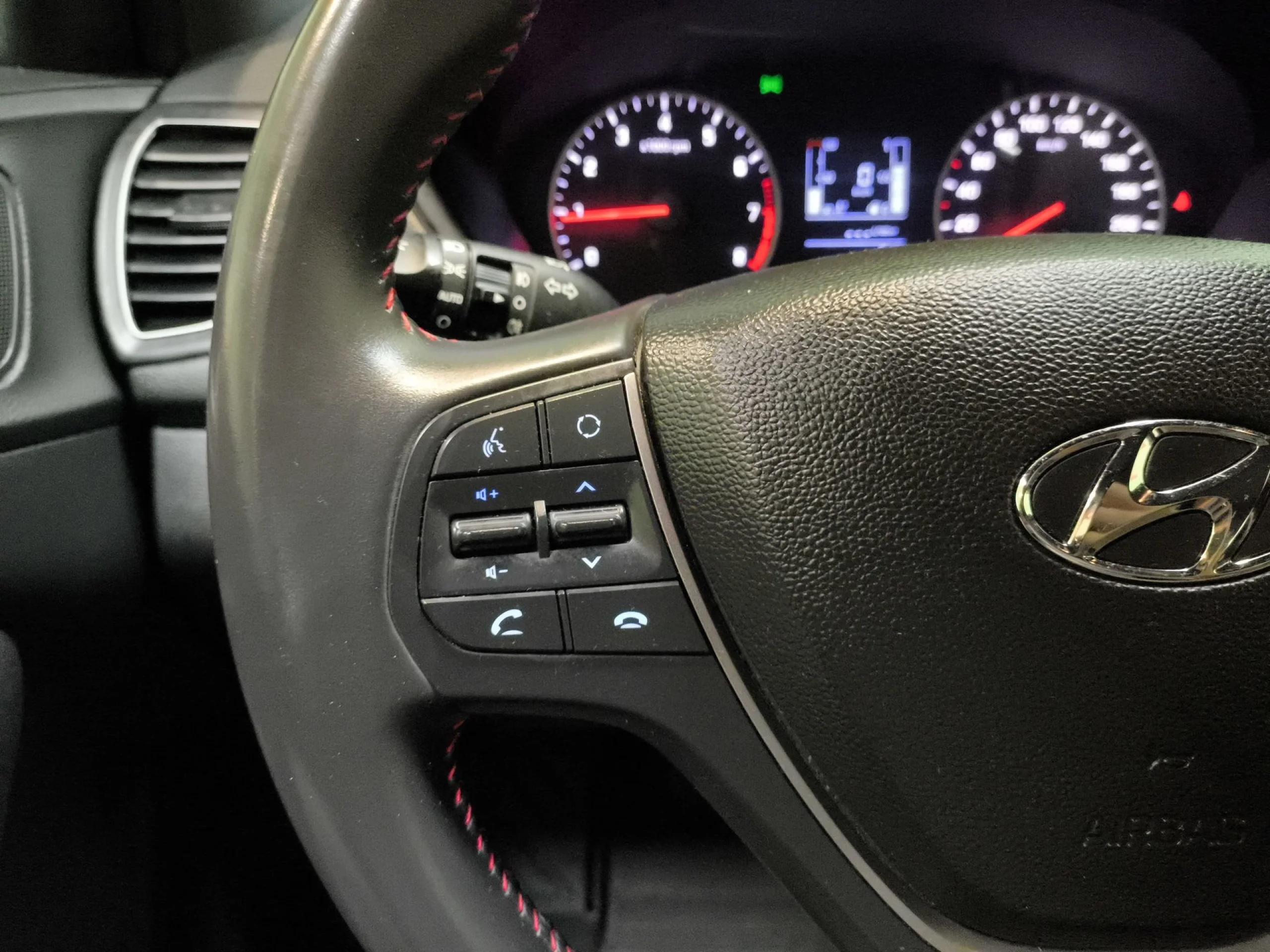 Hyundai I20 1.0 TGDI Tecno LE  74 kW (100 CV) - Foto 15