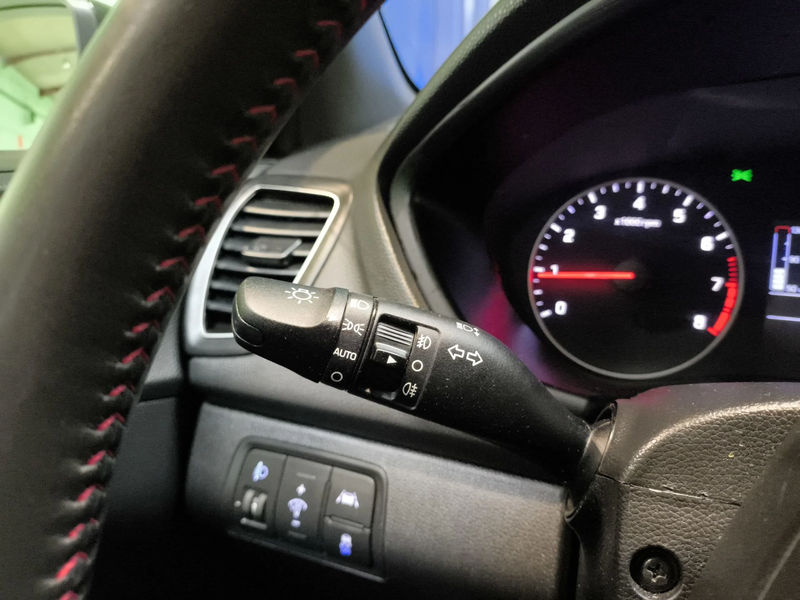 Hyundai I20 1.0 TGDI Tecno LE  74 kW (100 CV) - Foto 17