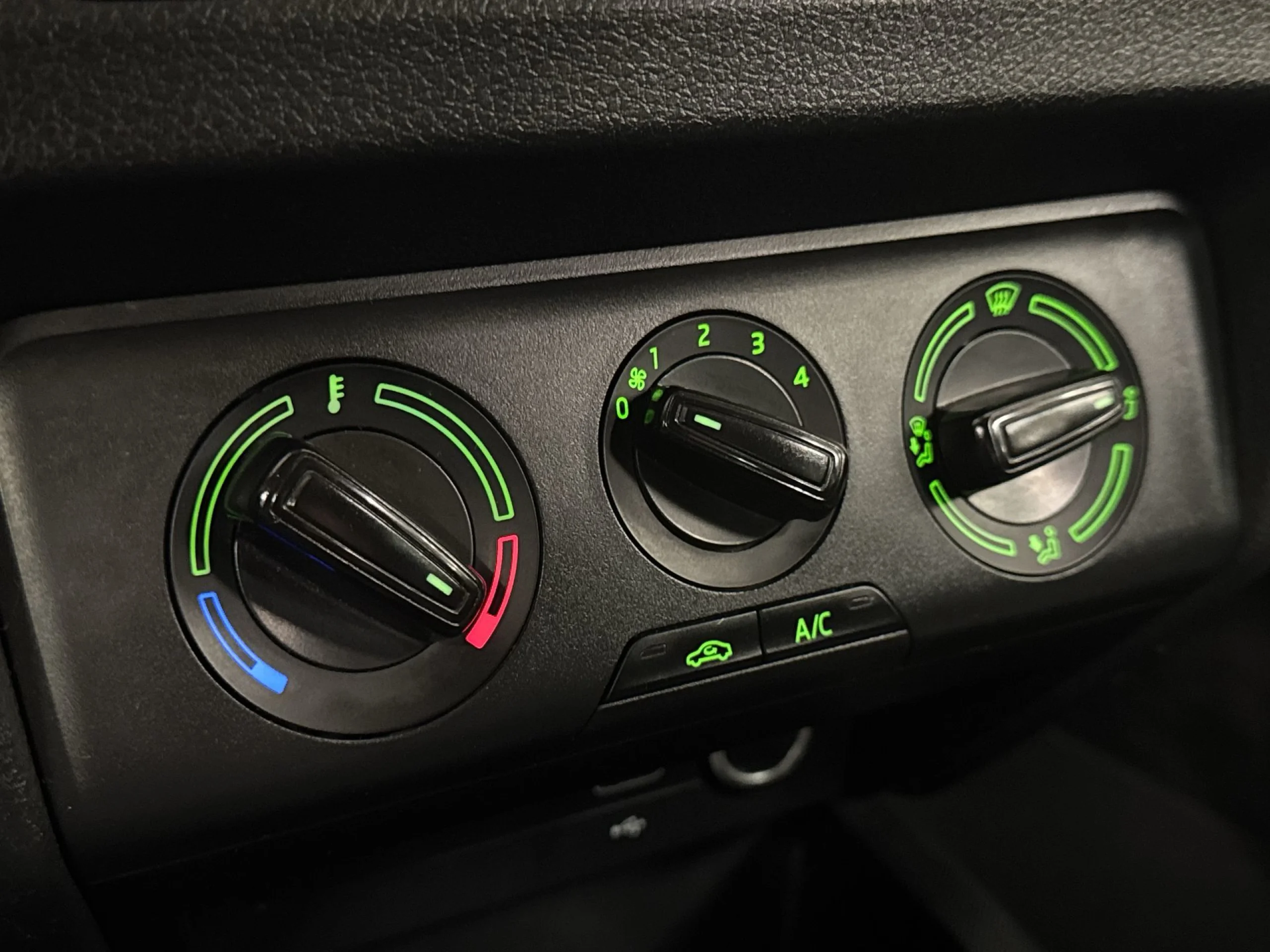 Skoda Fabia 1.0 TSI Ambition Plus 70 kW (95 CV) - Foto 18