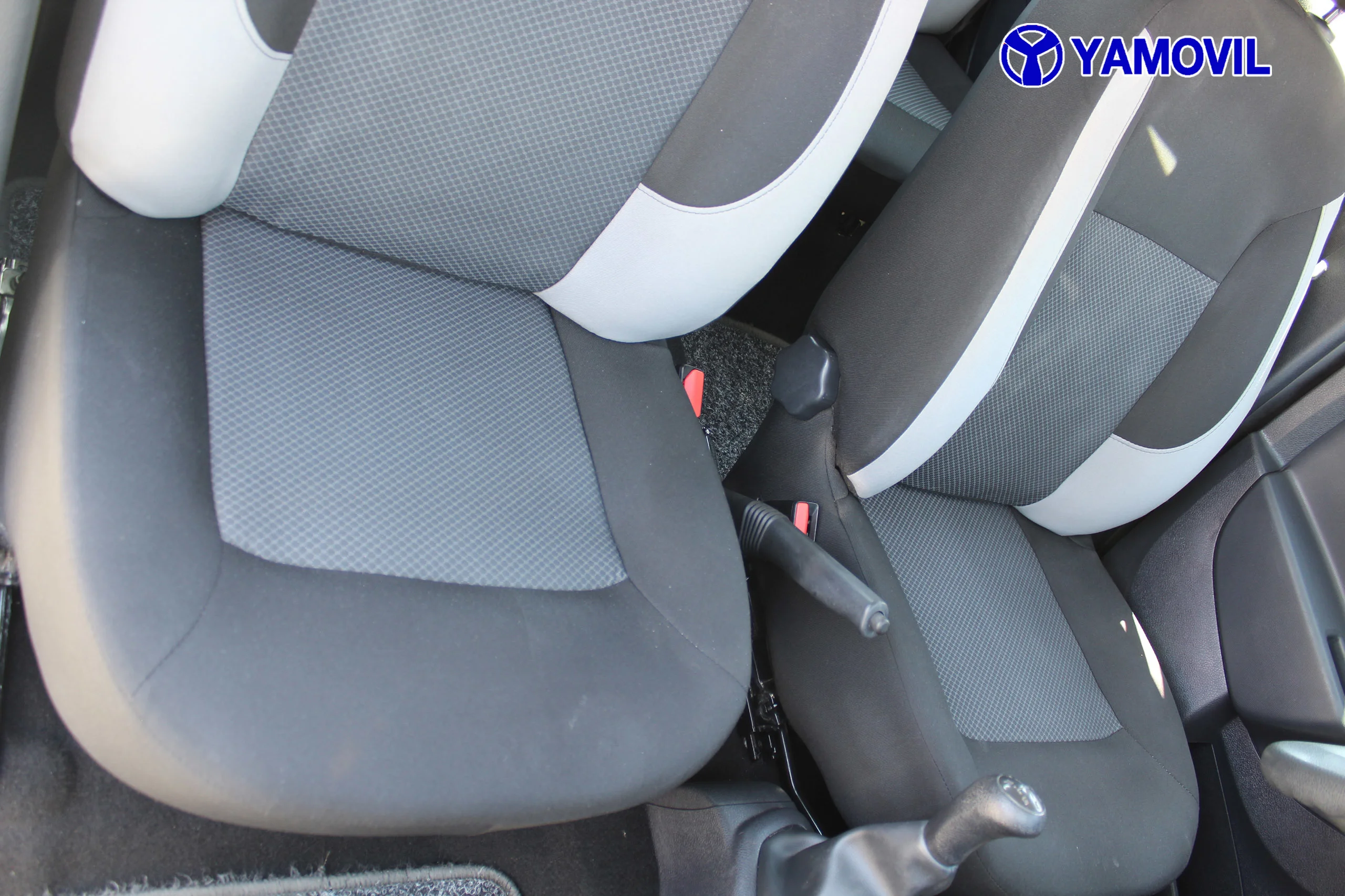 Dacia Sandero 1.2 Ambiance 55 kW (75 CV) - Foto 18