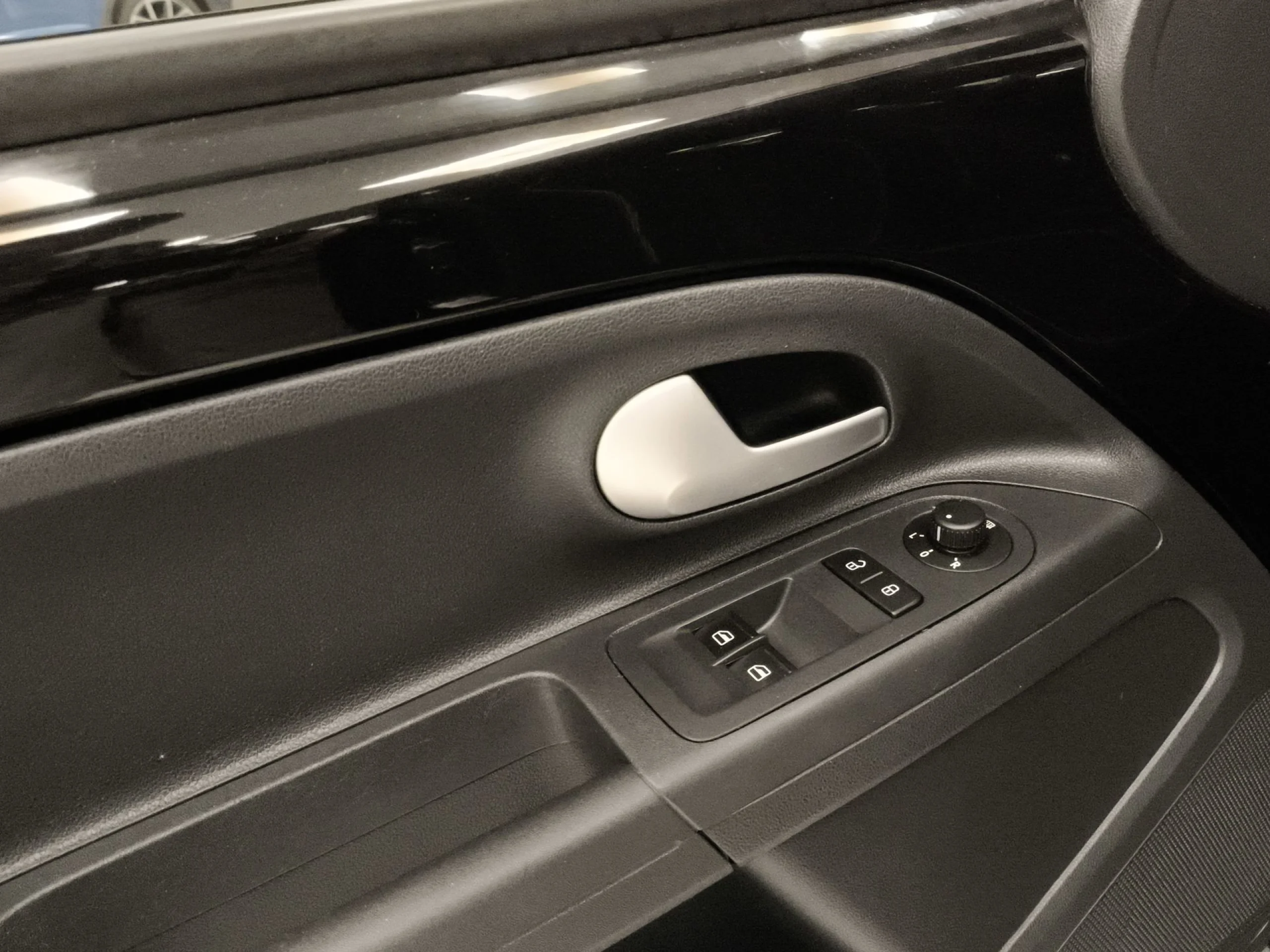 Seat Mii Electric Plus 61 kW (83 CV) - Foto 10