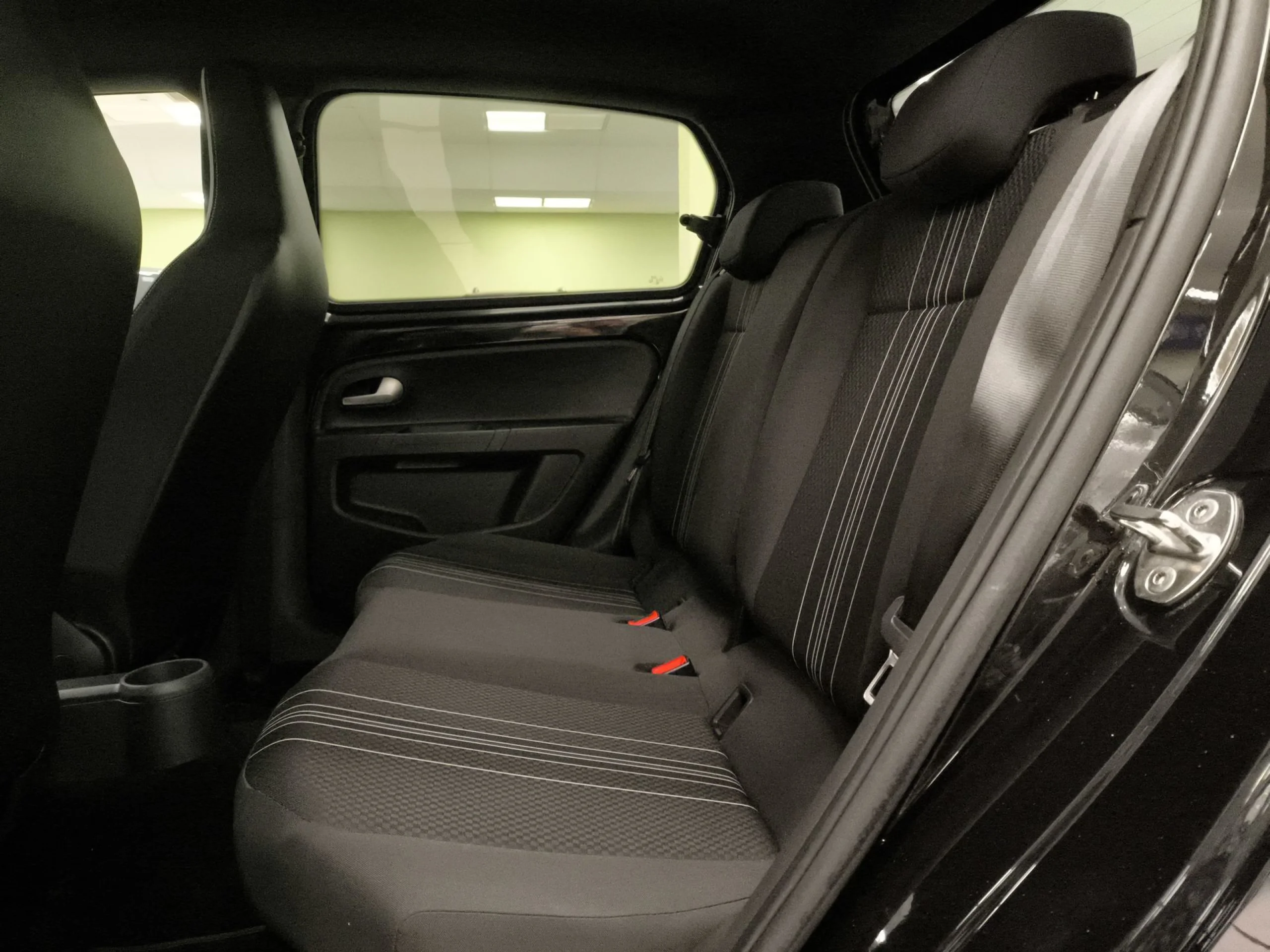 Seat Mii Electric Plus 61 kW (83 CV) - Foto 17