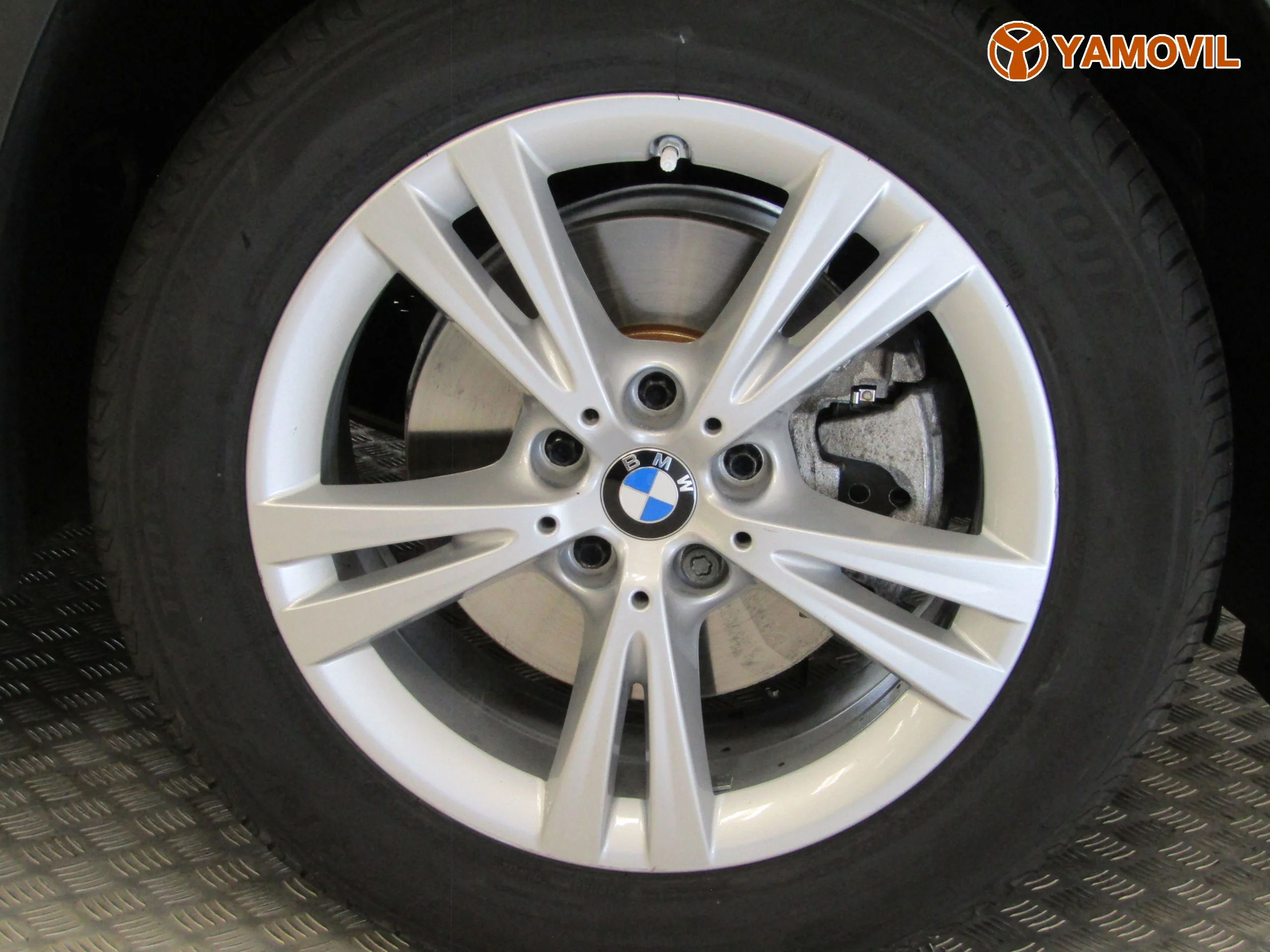 BMW X1 SDRIVE 18D Aut - Foto 12