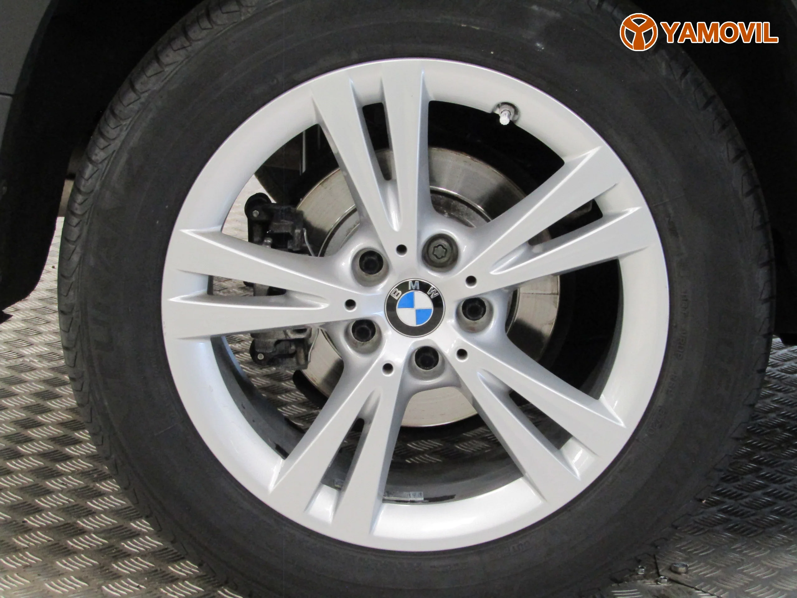 BMW X1 SDRIVE 18D Aut - Foto 13