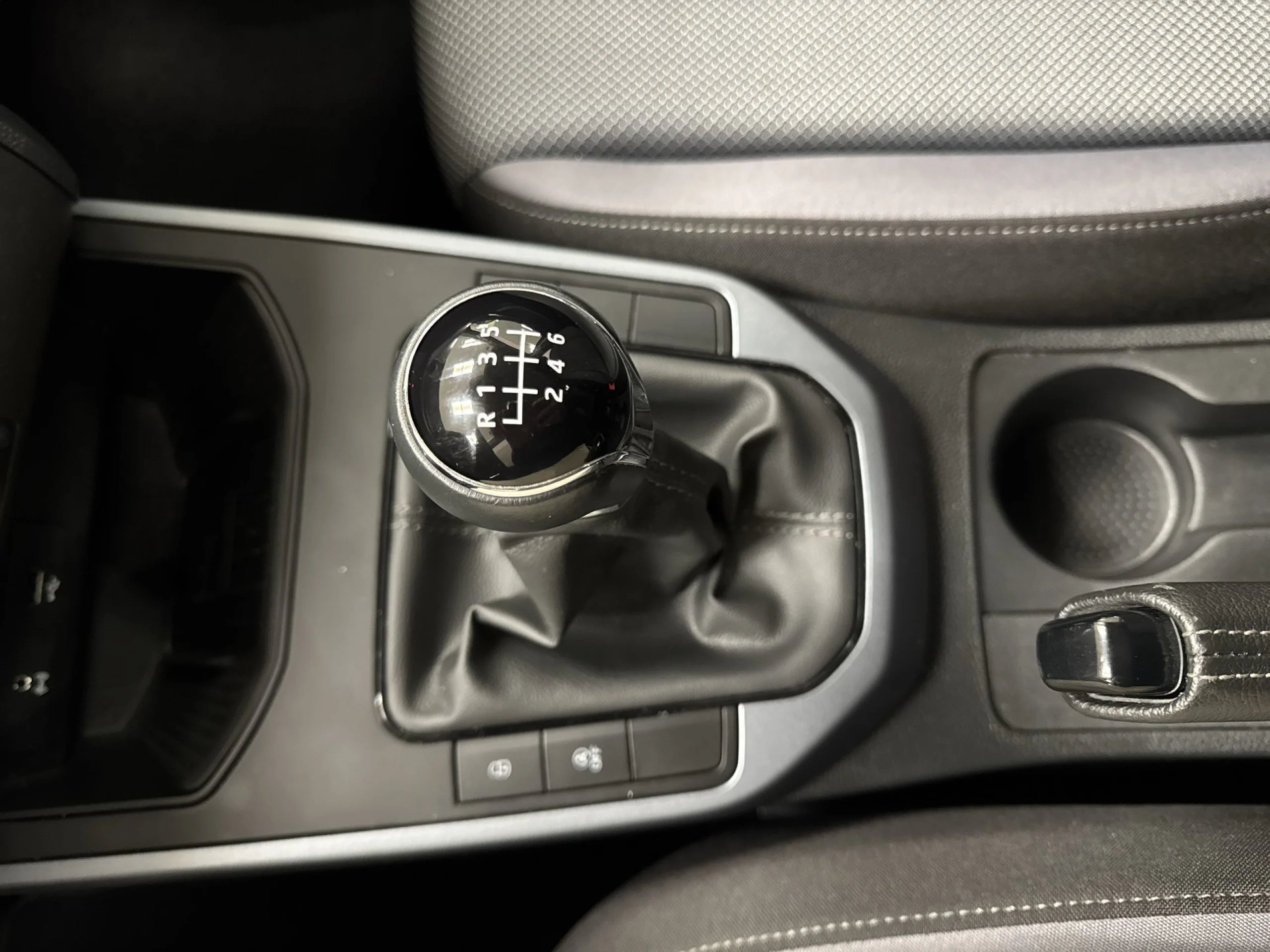 Seat Arona 1.0 TSI Ecomotive Style Edition 85 kW (115 CV) - Foto 15