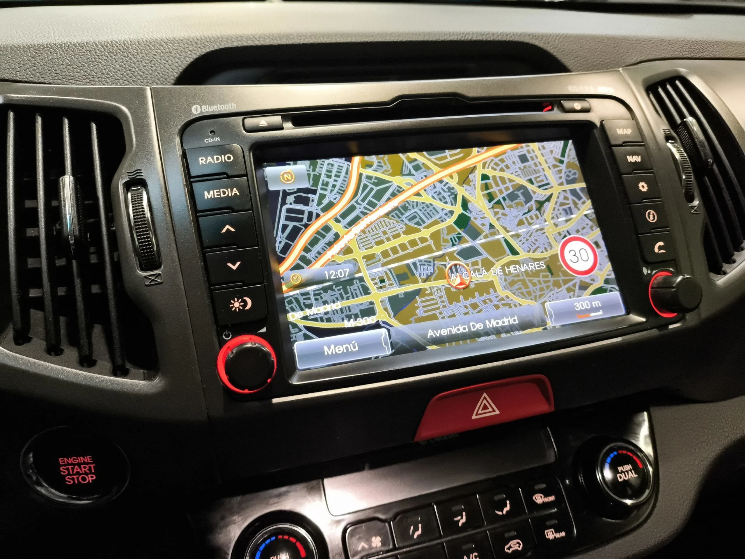 Kia Sportage 2.0 CRDI VGT Emotion 4x4 Auto 100 kW (136 CV) - Foto 16