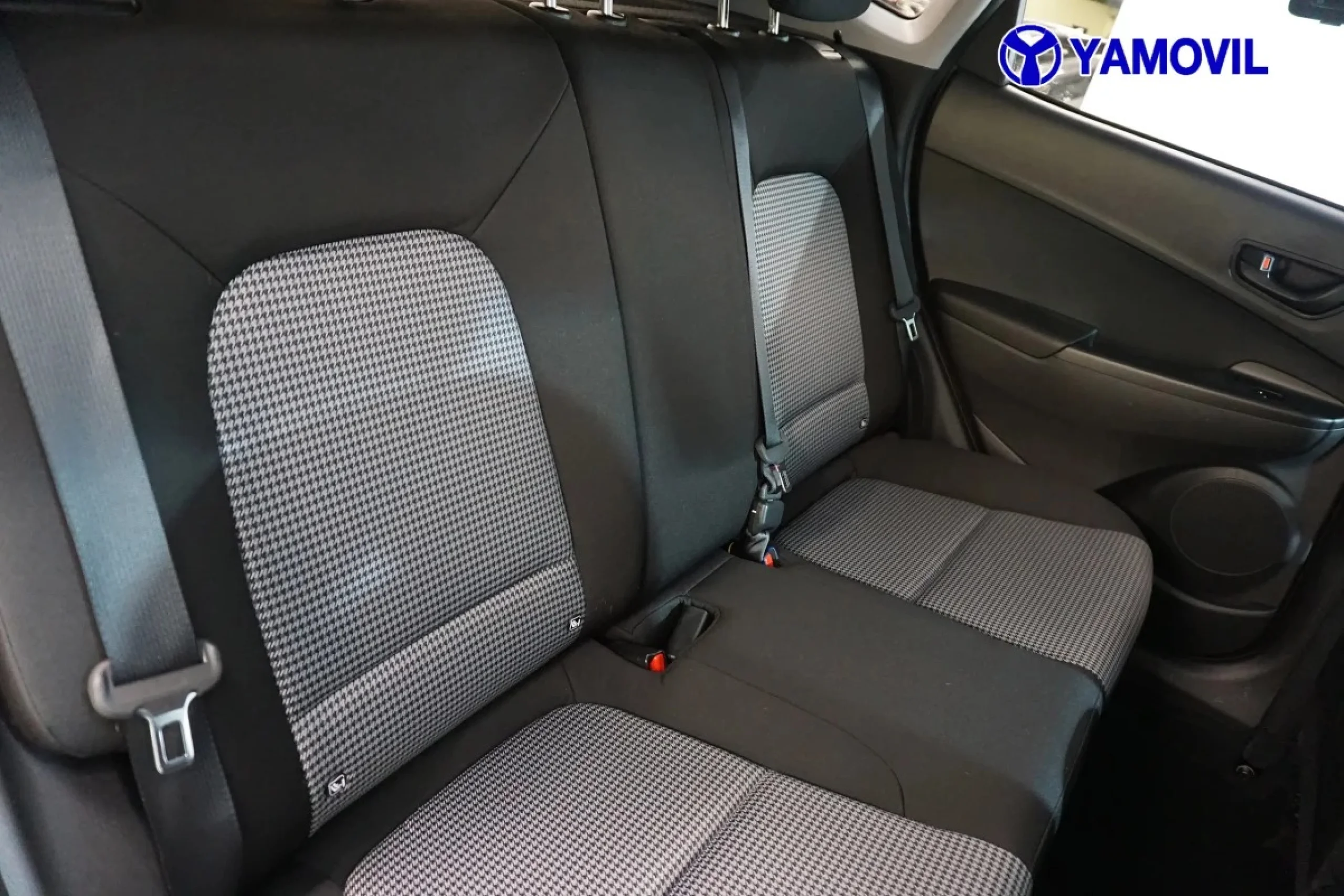 Hyundai Kona 1.0 TGDi 48V Klass 4x2 88 kW (120 CV) - Foto 16
