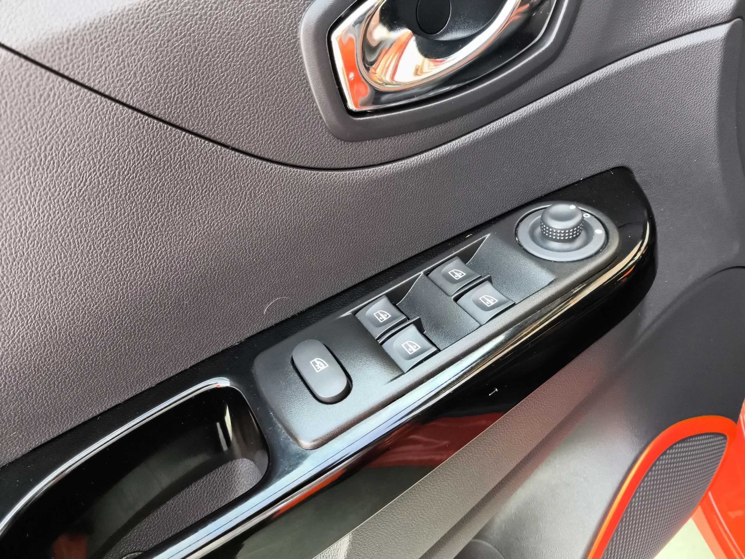 Renault Captur Zen Energy TCe 66 kW (90 CV) - Foto 10