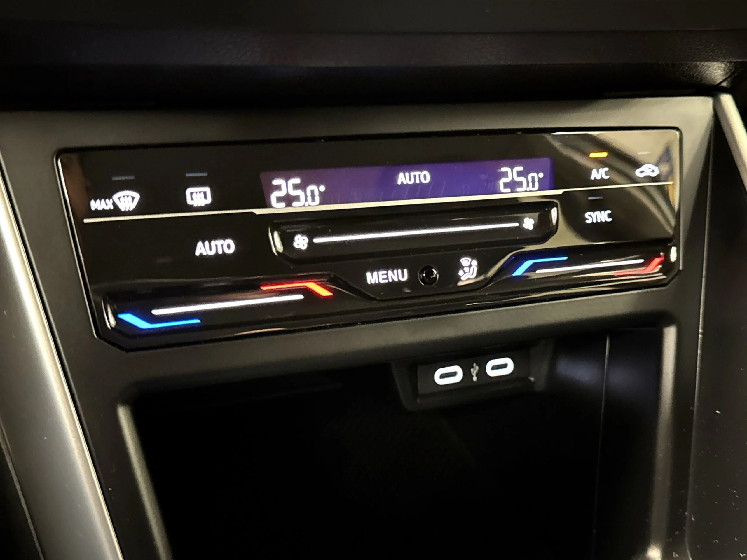 Volkswagen Taigo ``Más`` 1.0 TSI 85 kW (115 CV) DSG - Foto 20