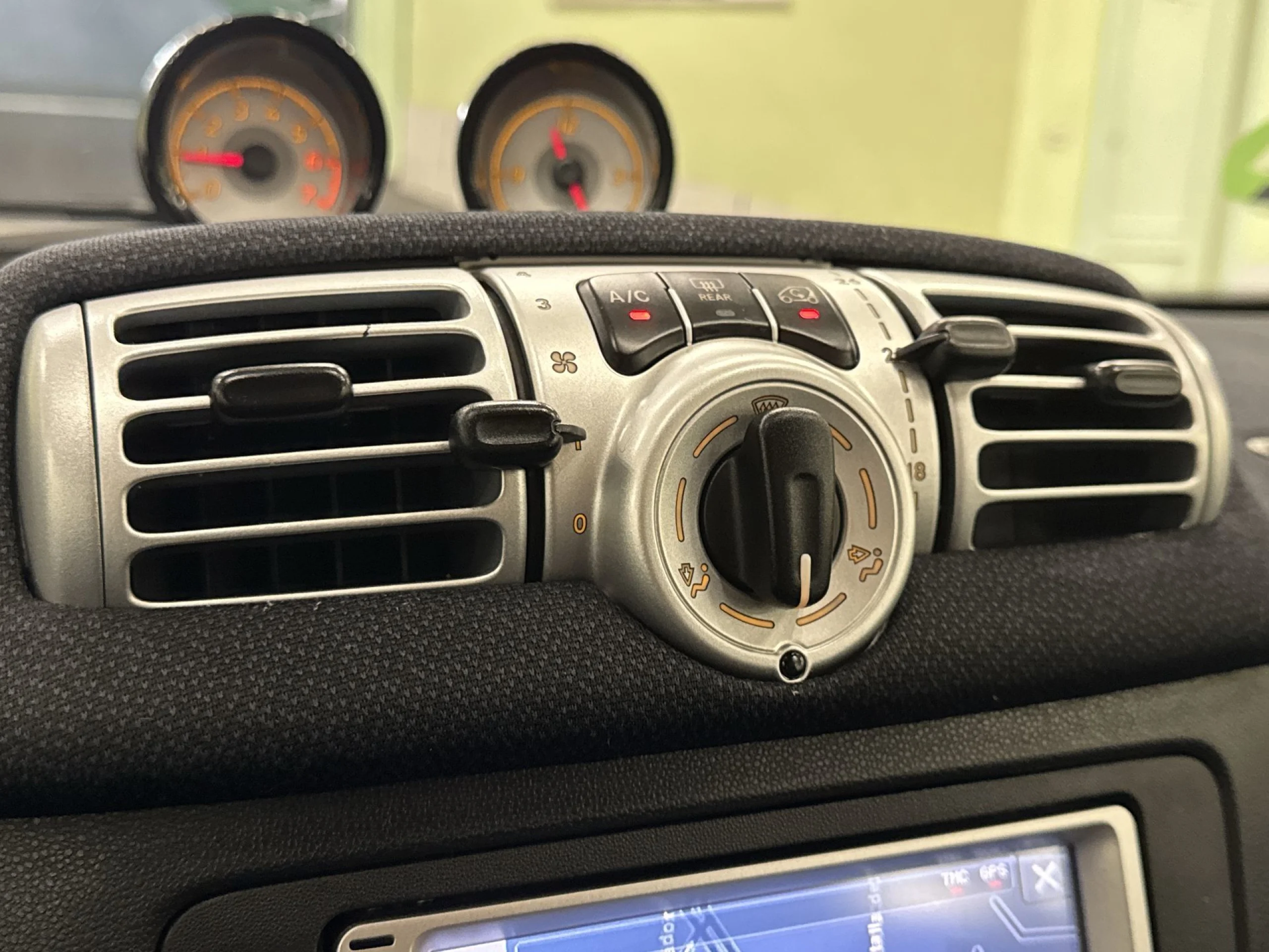 Smart ForTwo Coupe 52 mhd Passion 52 kW (71 CV) - Foto 17