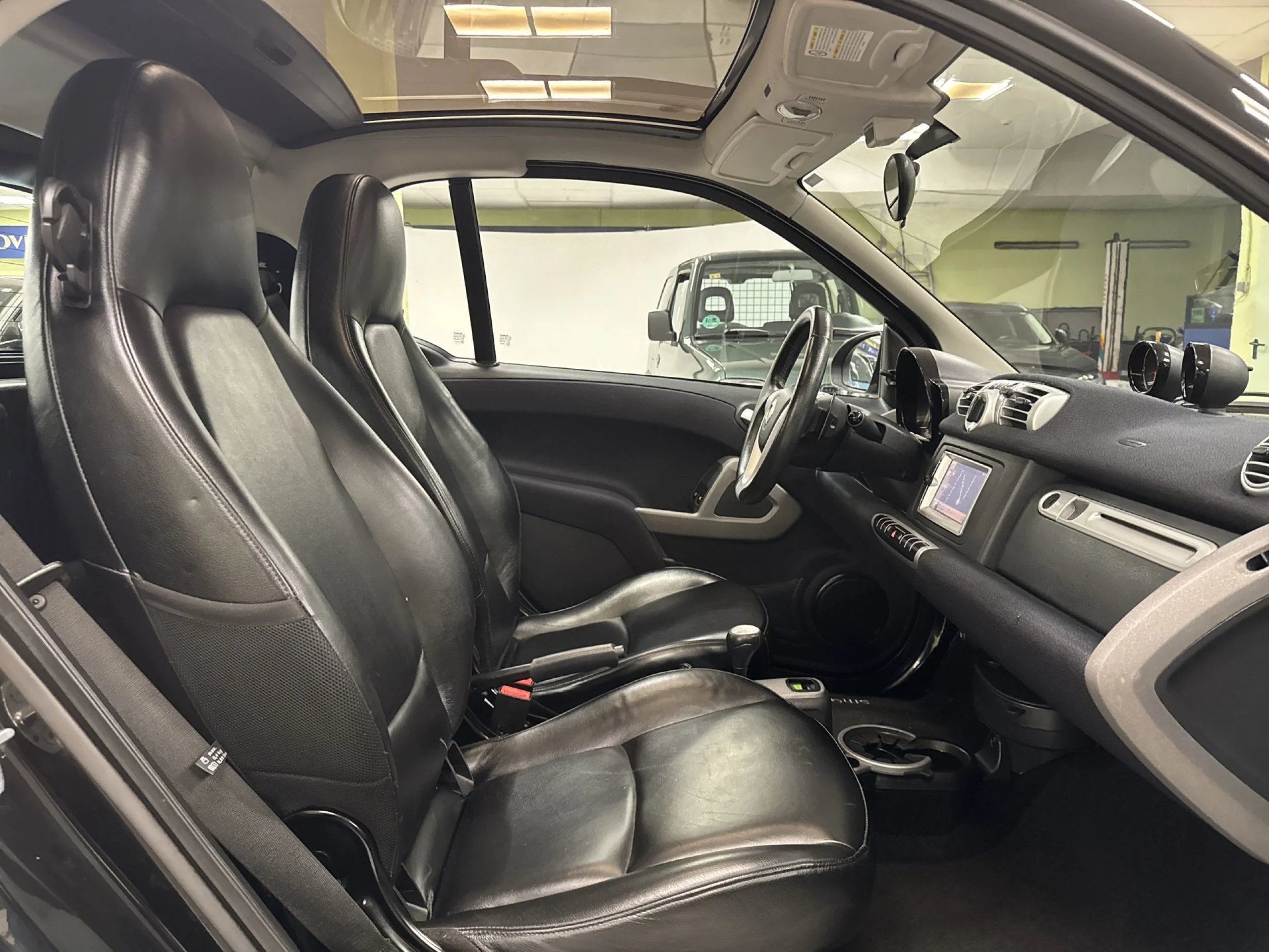 Smart ForTwo Coupe 52 mhd Passion 52 kW (71 CV) - Foto 21