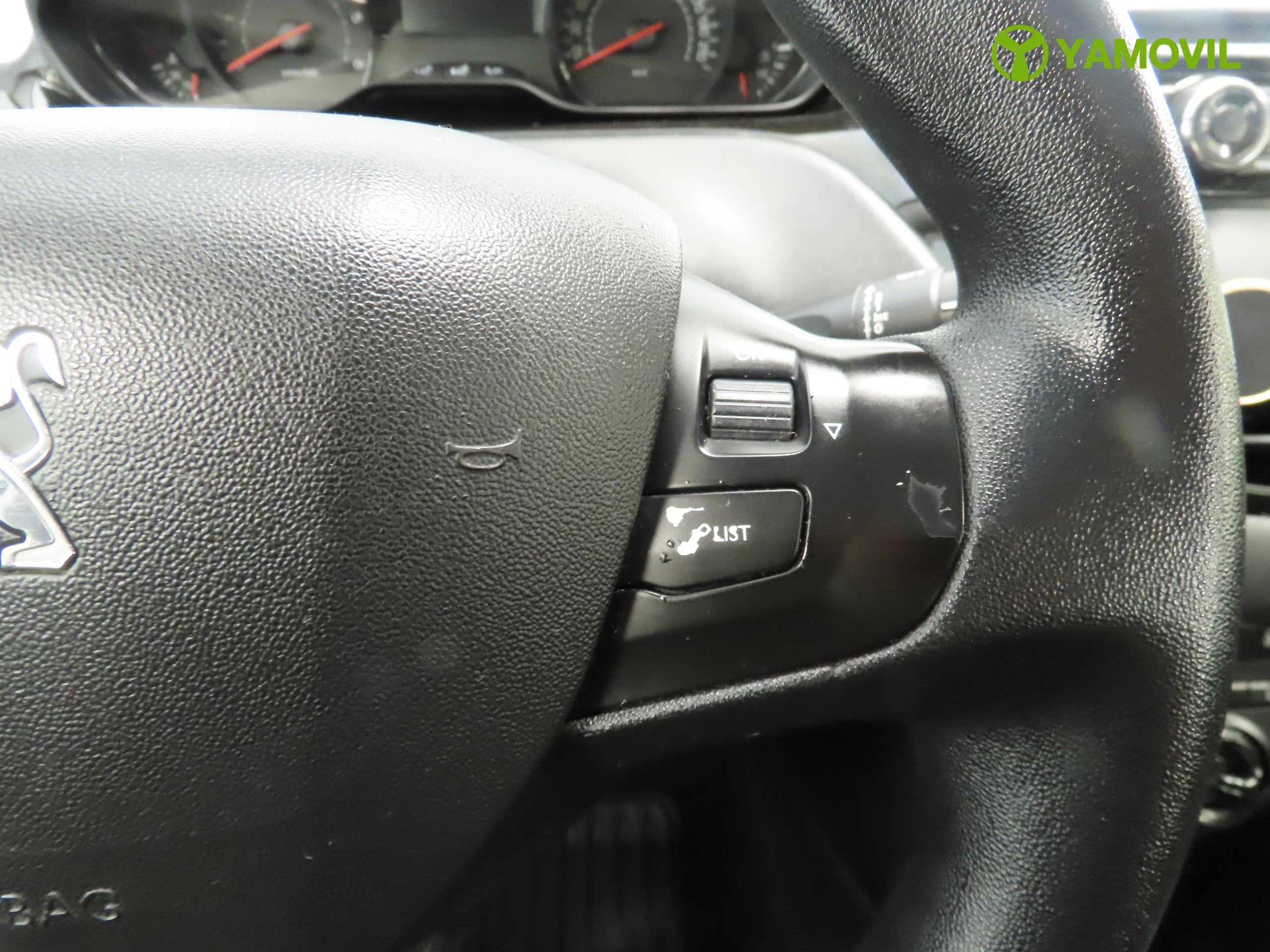 Peugeot 208 1.4HDI ACTIVE 68CV - Foto 23