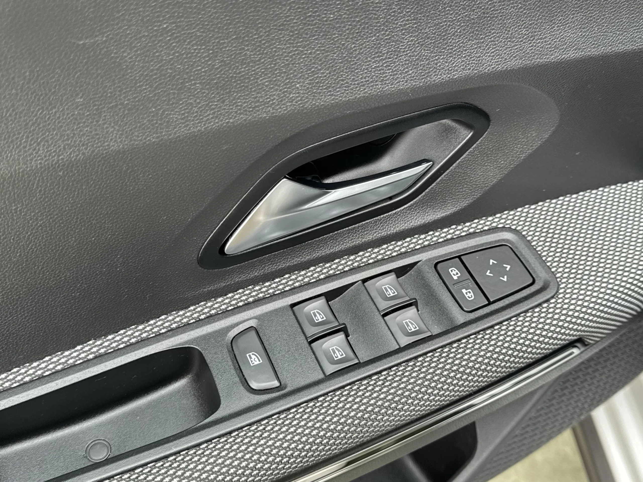 Dacia Jogger Serie Limitada Extreme Go TCe 81 kW (110 CV) 5 Plazas - Foto 10