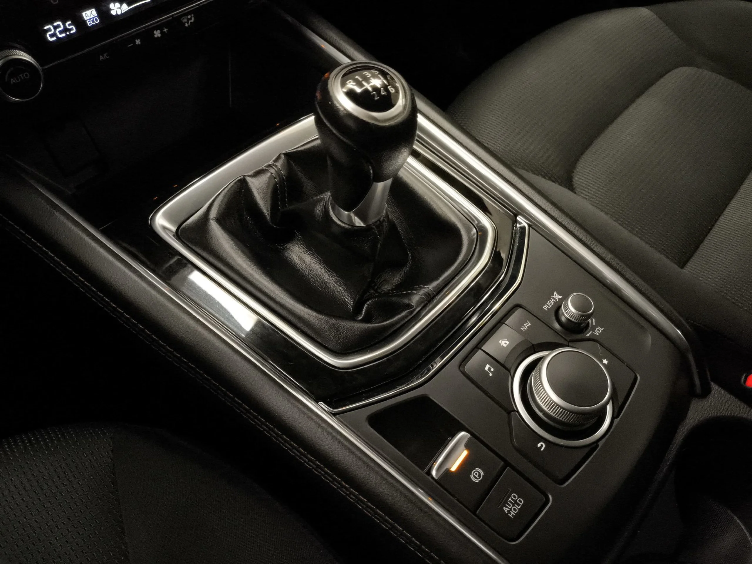 Mazda CX-5 2.2 D Zenith 2WD 110 kW (150 CV) - Foto 21