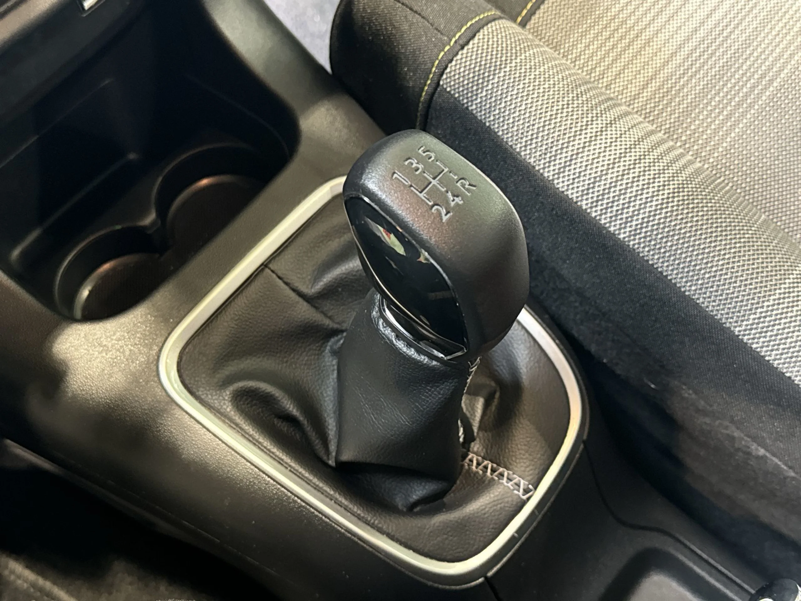Citroen C3 PureTech 82 Feel 60 kW (83 CV) - Foto 16