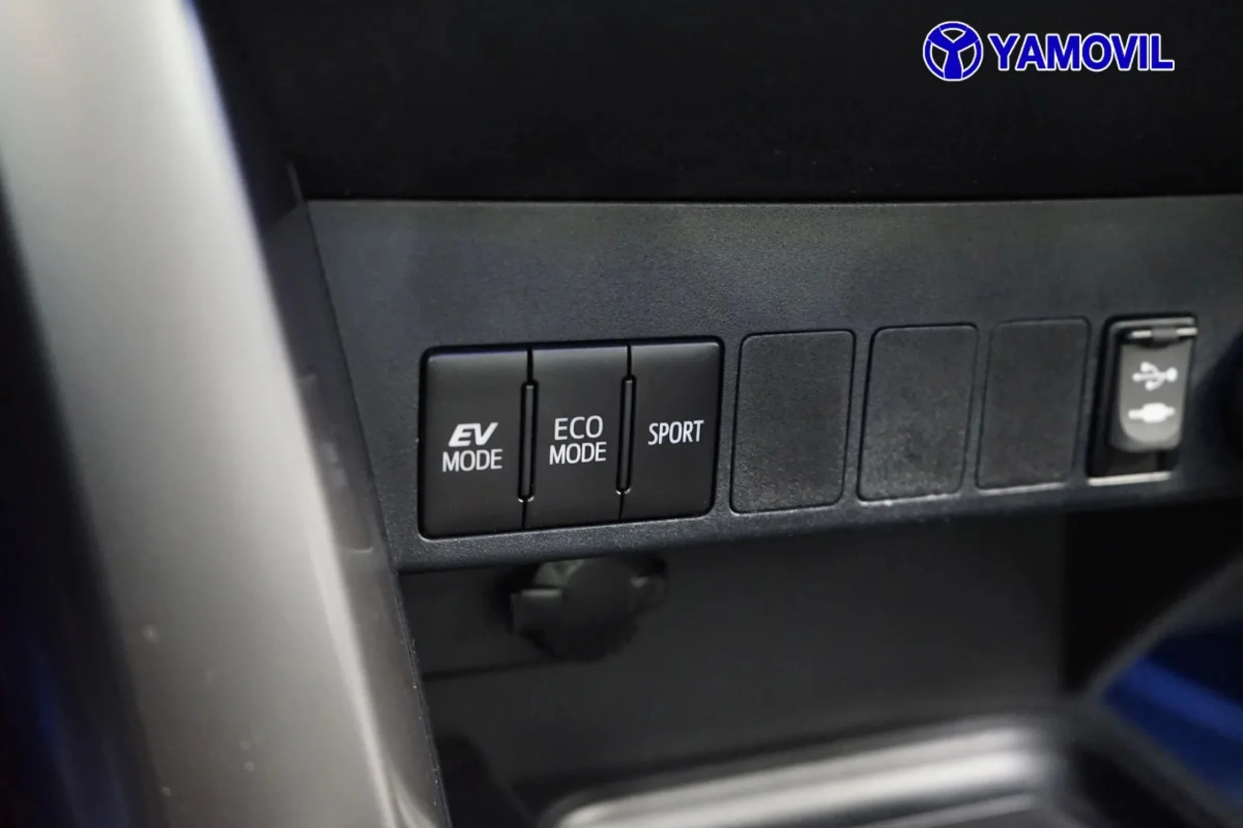 Toyota Rav4 2.5l hybrid Advance 2WD 145 kW (197 CV) - Foto 26