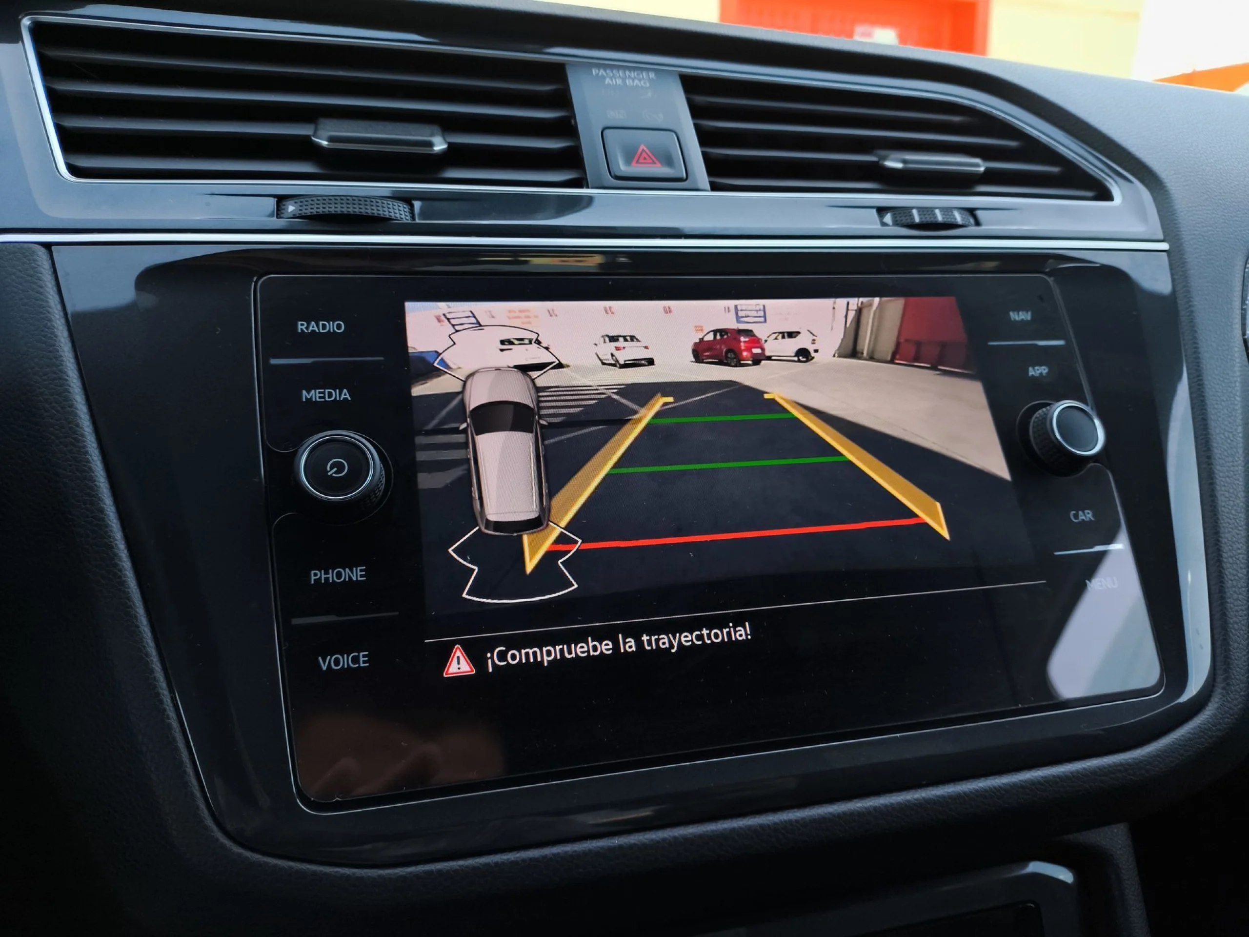 Volkswagen Tiguan R-Line 2.0 TDI 110 kW (150 CV) DSG - Foto 19