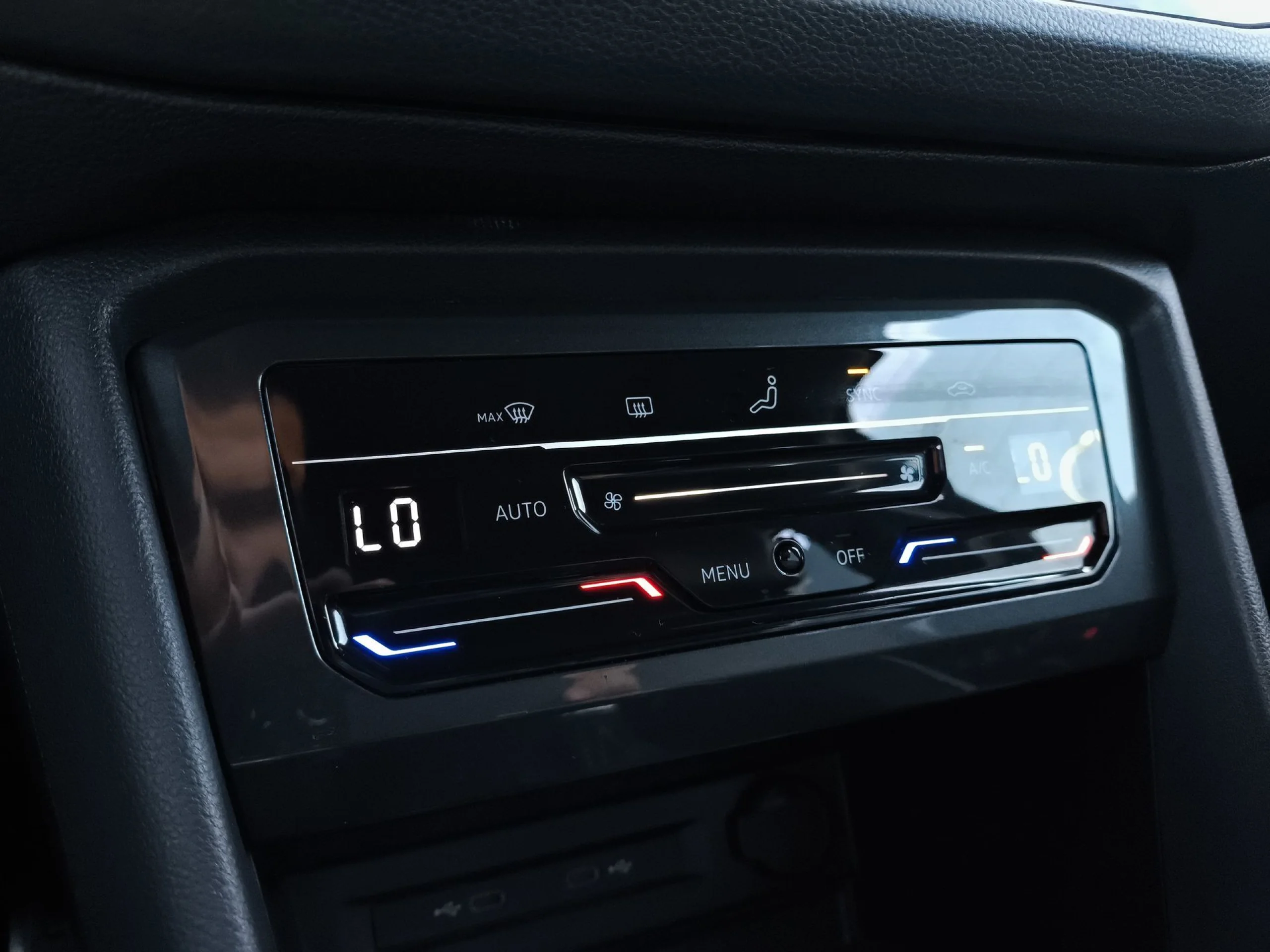 Volkswagen Tiguan R-Line 2.0 TDI 110 kW (150 CV) DSG - Foto 20