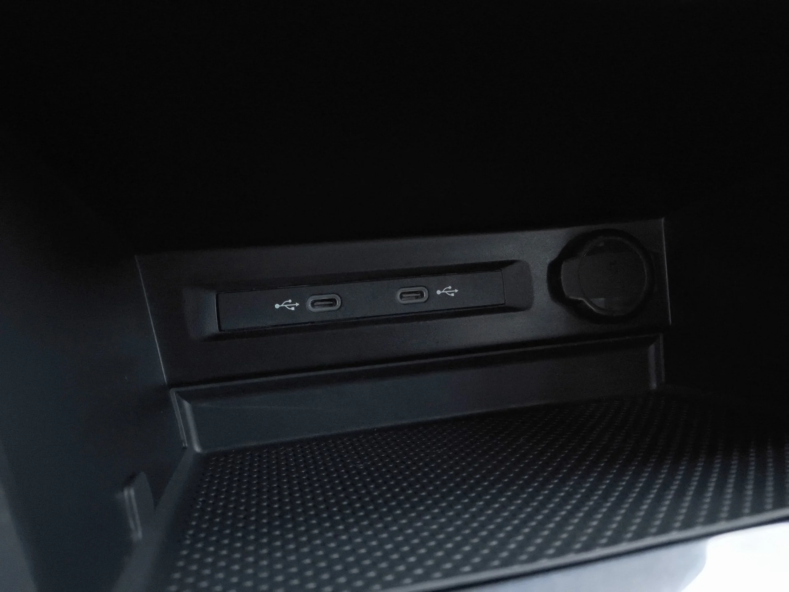 Volkswagen Tiguan R-Line 2.0 TDI 110 kW (150 CV) DSG - Foto 22