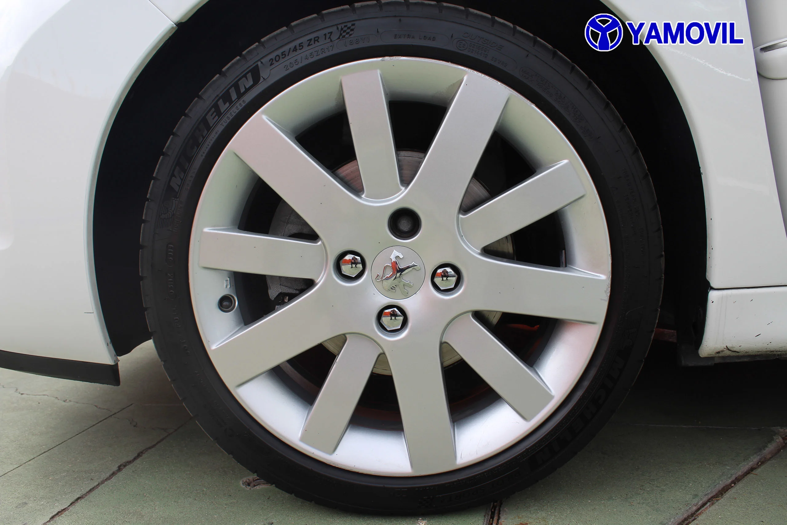 Peugeot 207 CC 1.6 VTi 88 kW (120 CV) - Foto 12