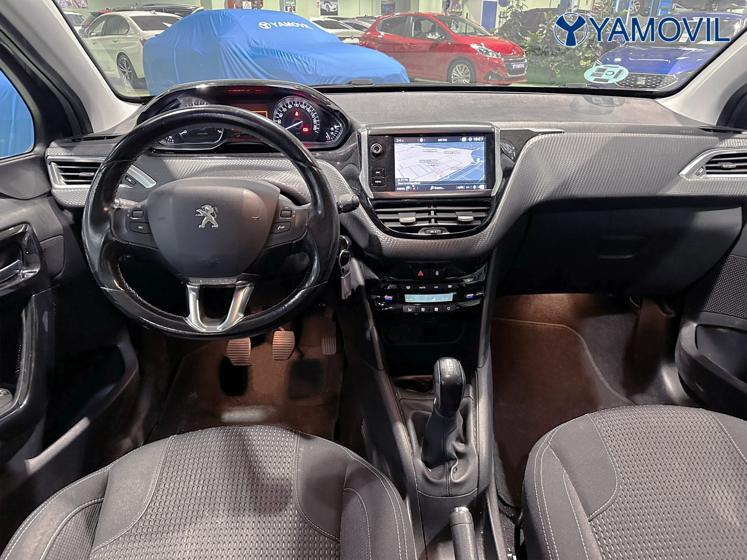 Peugeot 208 1.2L PureTech Allure  60 kW (82 CV) - Foto 5