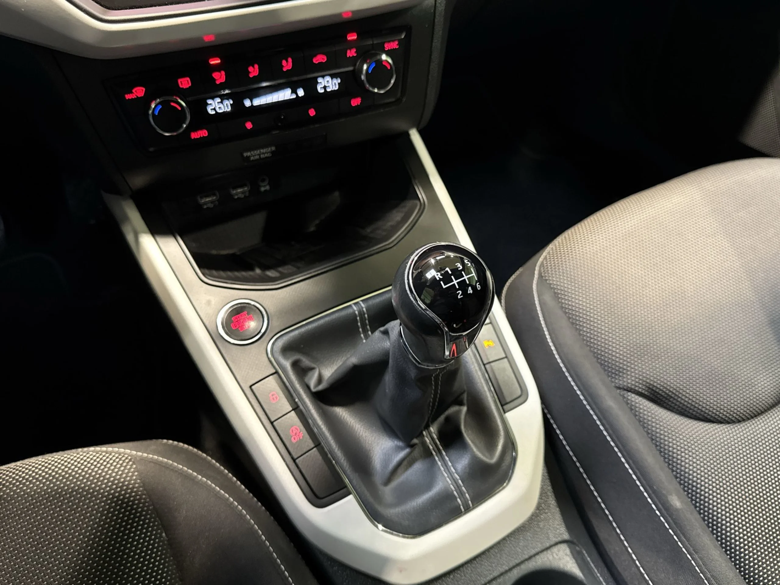 Seat Arona 1.0 TSI Ecomotive Xcellence 85 kW (115 CV) - Foto 20