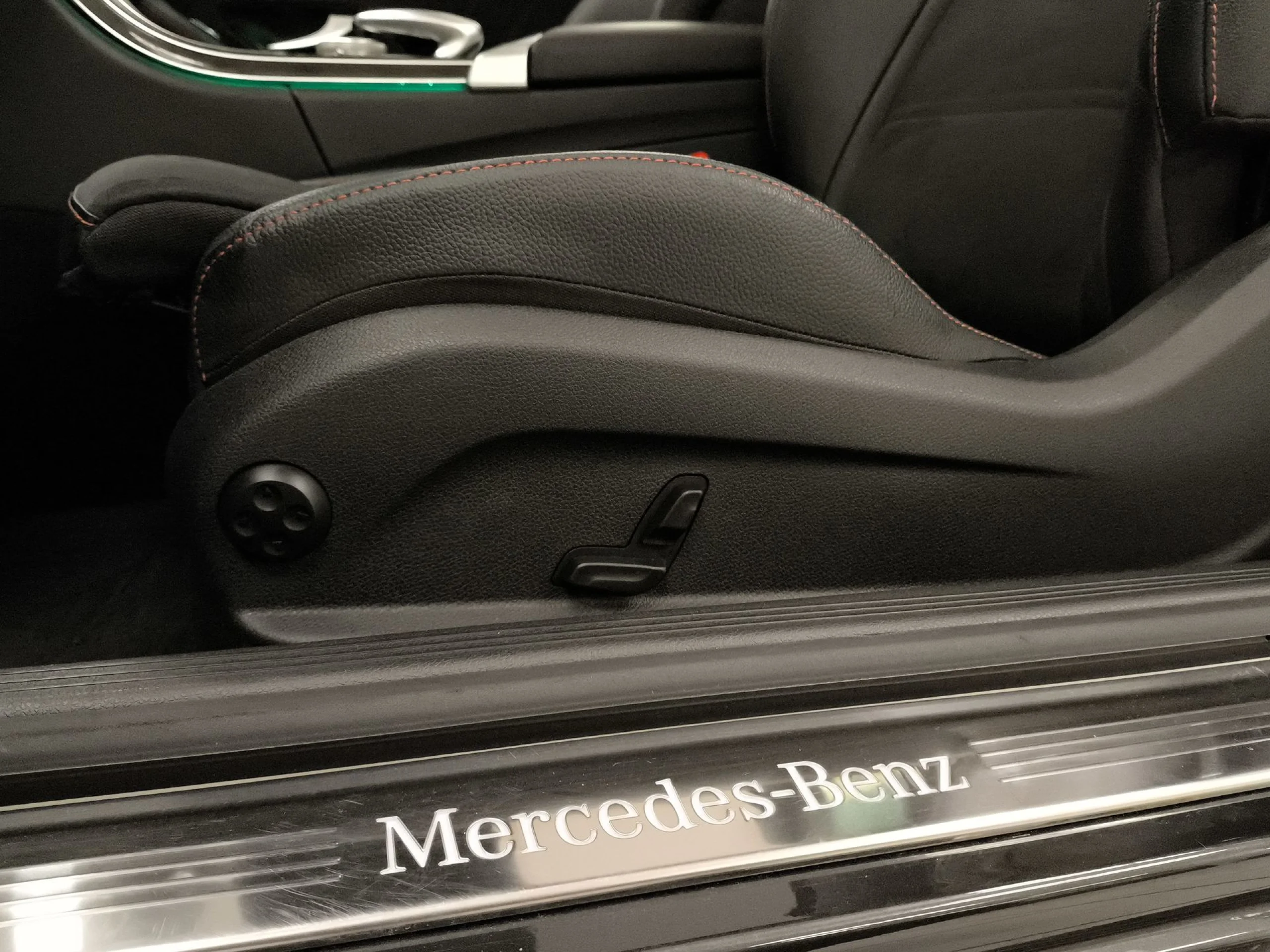 Mercedes-Benz Clase C Coupe 220 d 143 kW (194 CV) - Foto 9