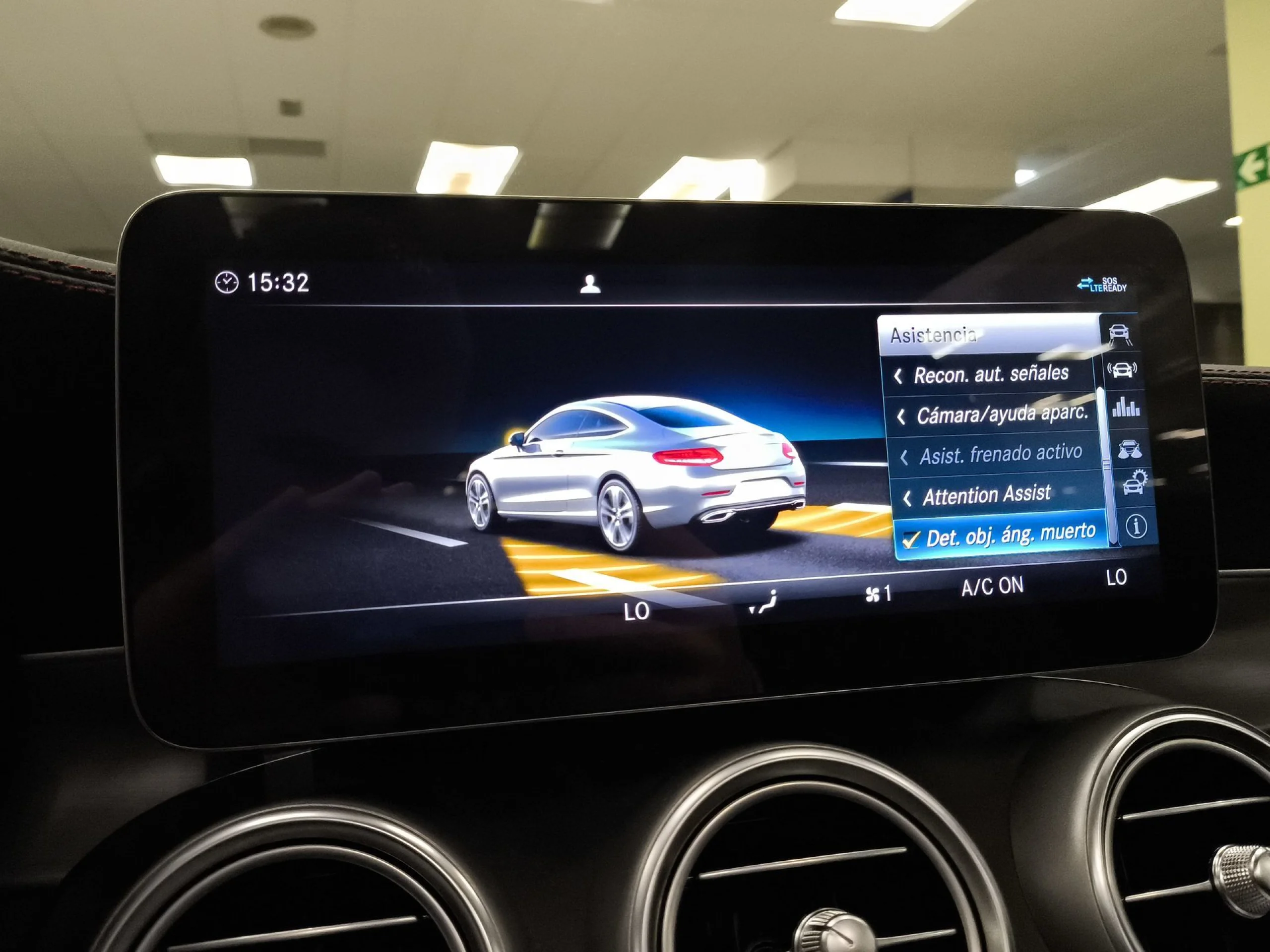 Mercedes-Benz Clase C Coupe 220 d 143 kW (194 CV) - Foto 13